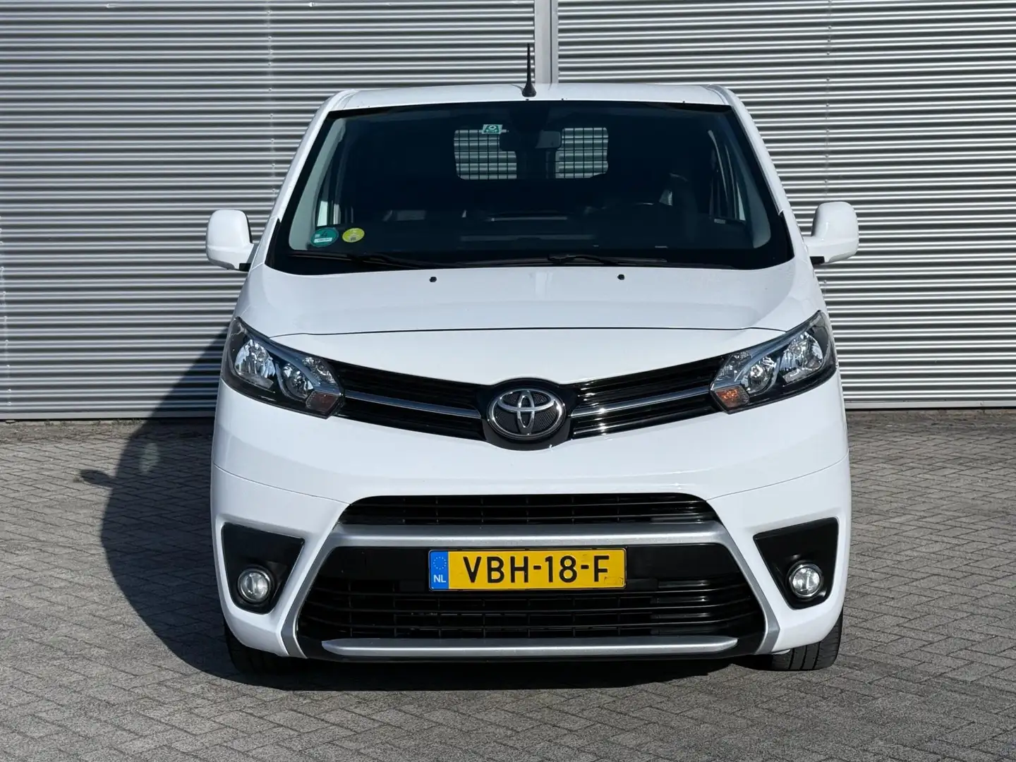 Toyota Proace Worker 2.0 D-4D 122pk L3H1 Clima/ Keyless/ Navi/ C Blanc - 2