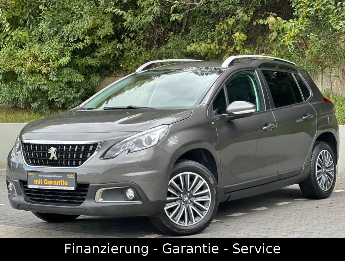 Peugeot 2008 Active/1 HAND/MEDIA/ERST 46.300KM/TEMP/USB Gris - 1