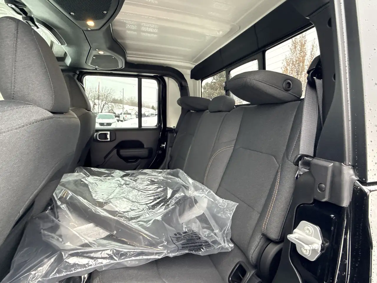 Jeep Gladiator снимка Jeep Gladiator
