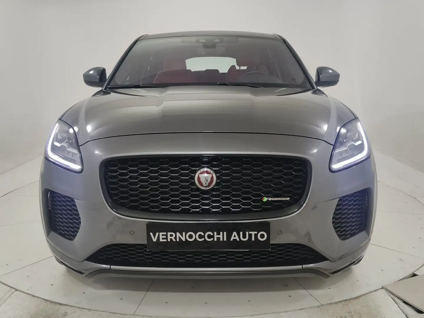 Jaguar E-Pace 2.0D 180 CV AWD aut. R-Dynamic HSE Gris - 2
