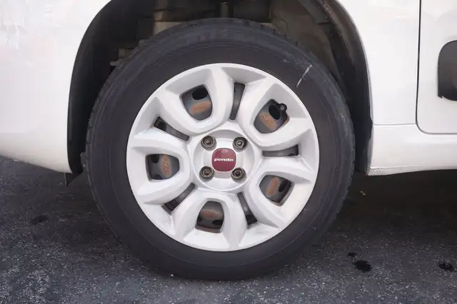 Fiat Panda view 5