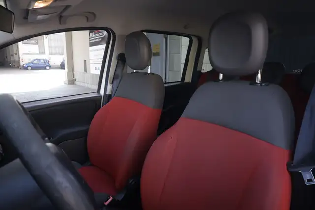 Fiat Panda view 16