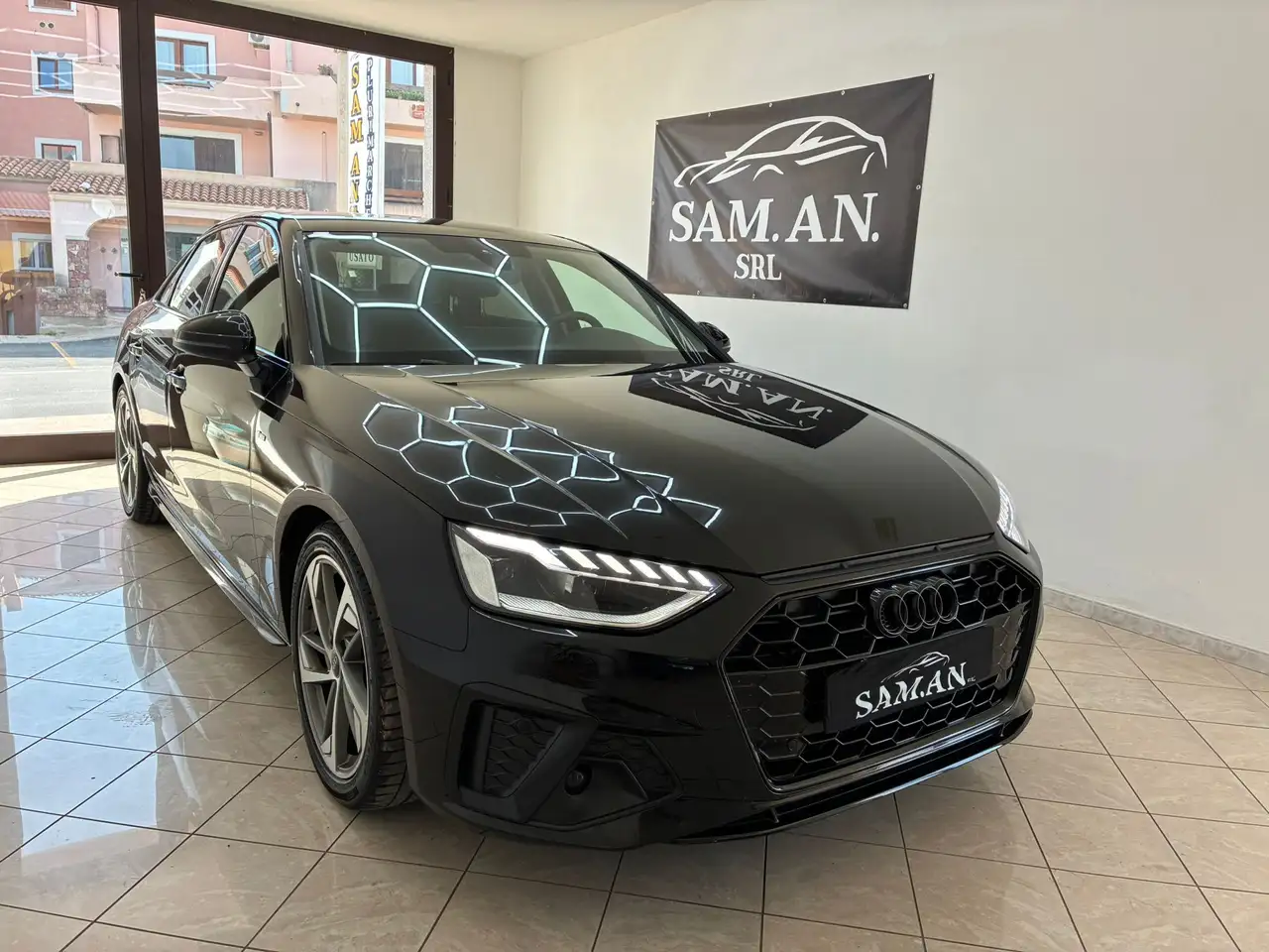 Audi A4 AUDI A4 berlina s-line 40TDI identity black 2