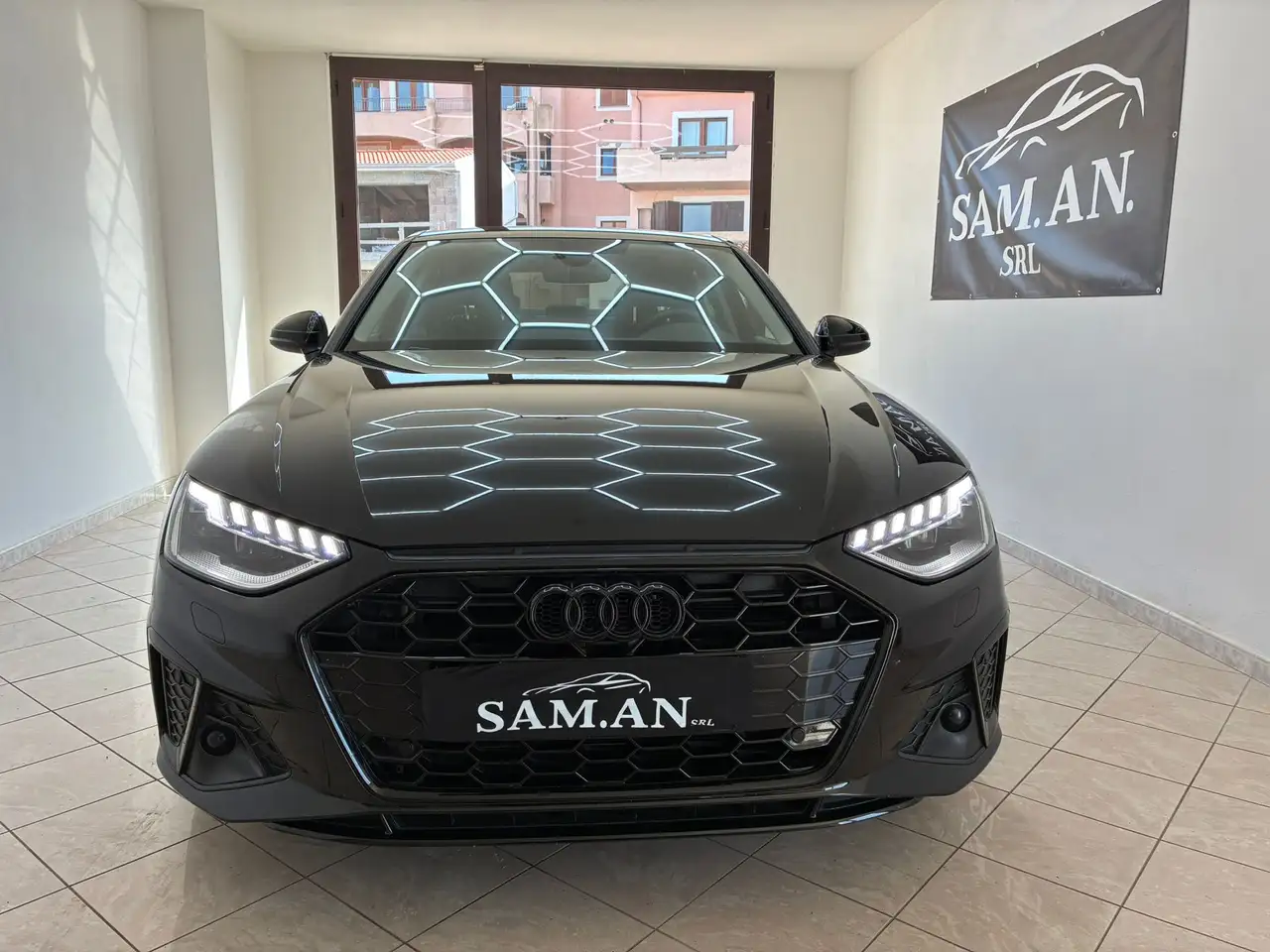 Audi A4 AUDI A4 berlina s-line 40TDI identity black 3