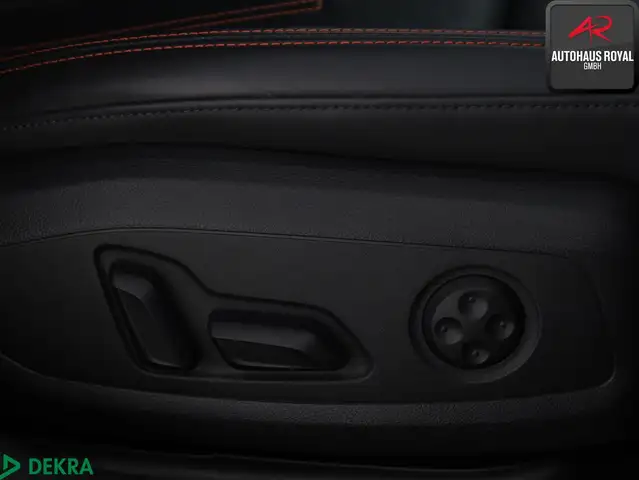 Audi A4 view 12