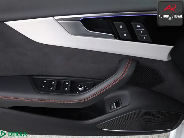 Audi A4 view 15