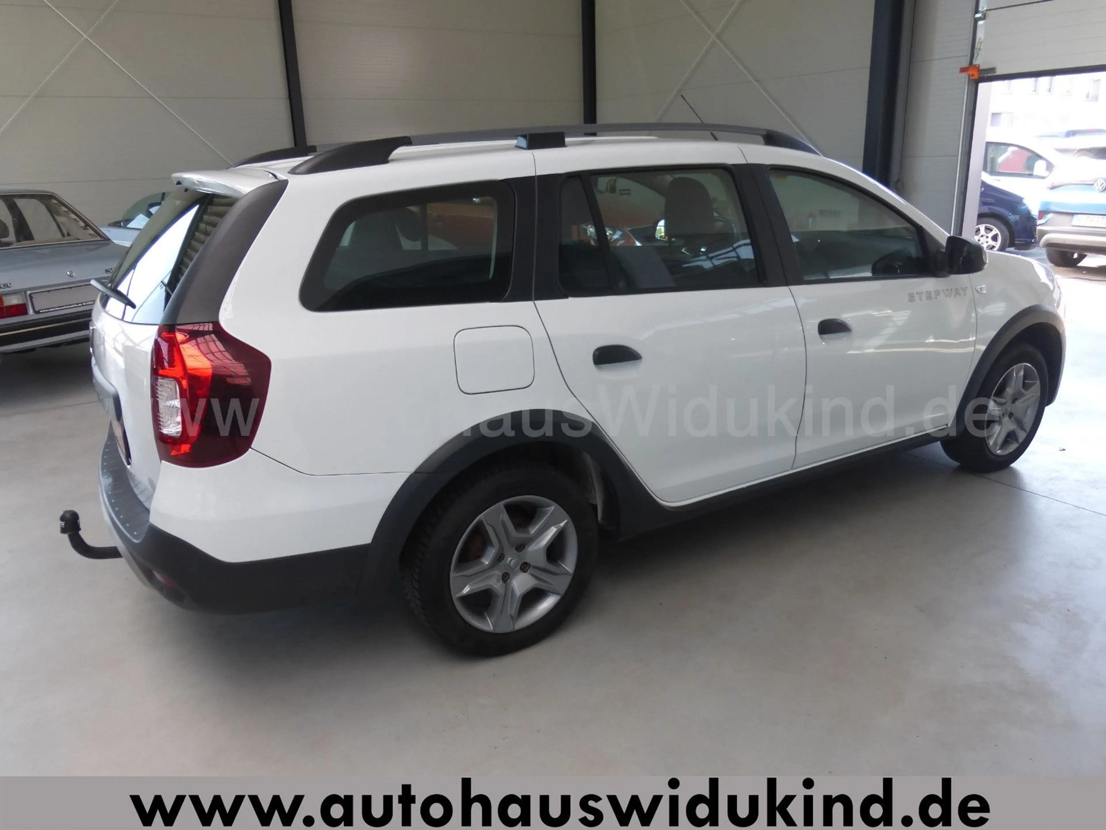 Dacia Logan II Kombi Stepway LPG Gas Navi Klima 1.Hd — photo 6