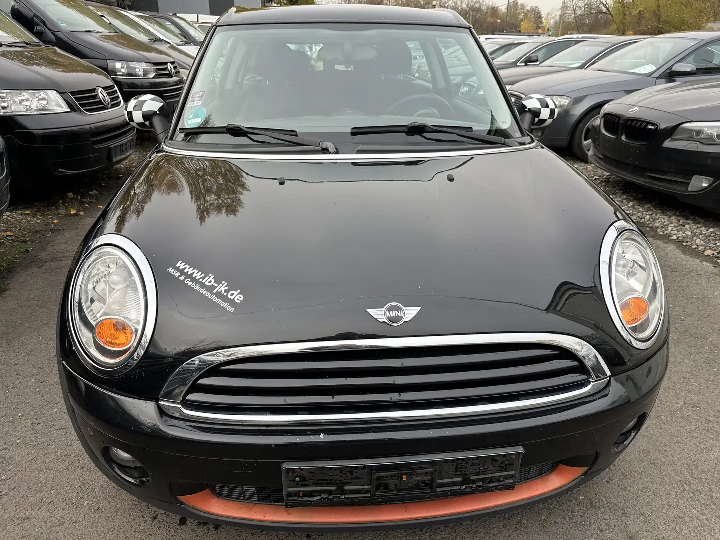 MINI One Clubman 1,6 i 100ps 8 fachbereift Alu. Euro 5 Schwarz - 2