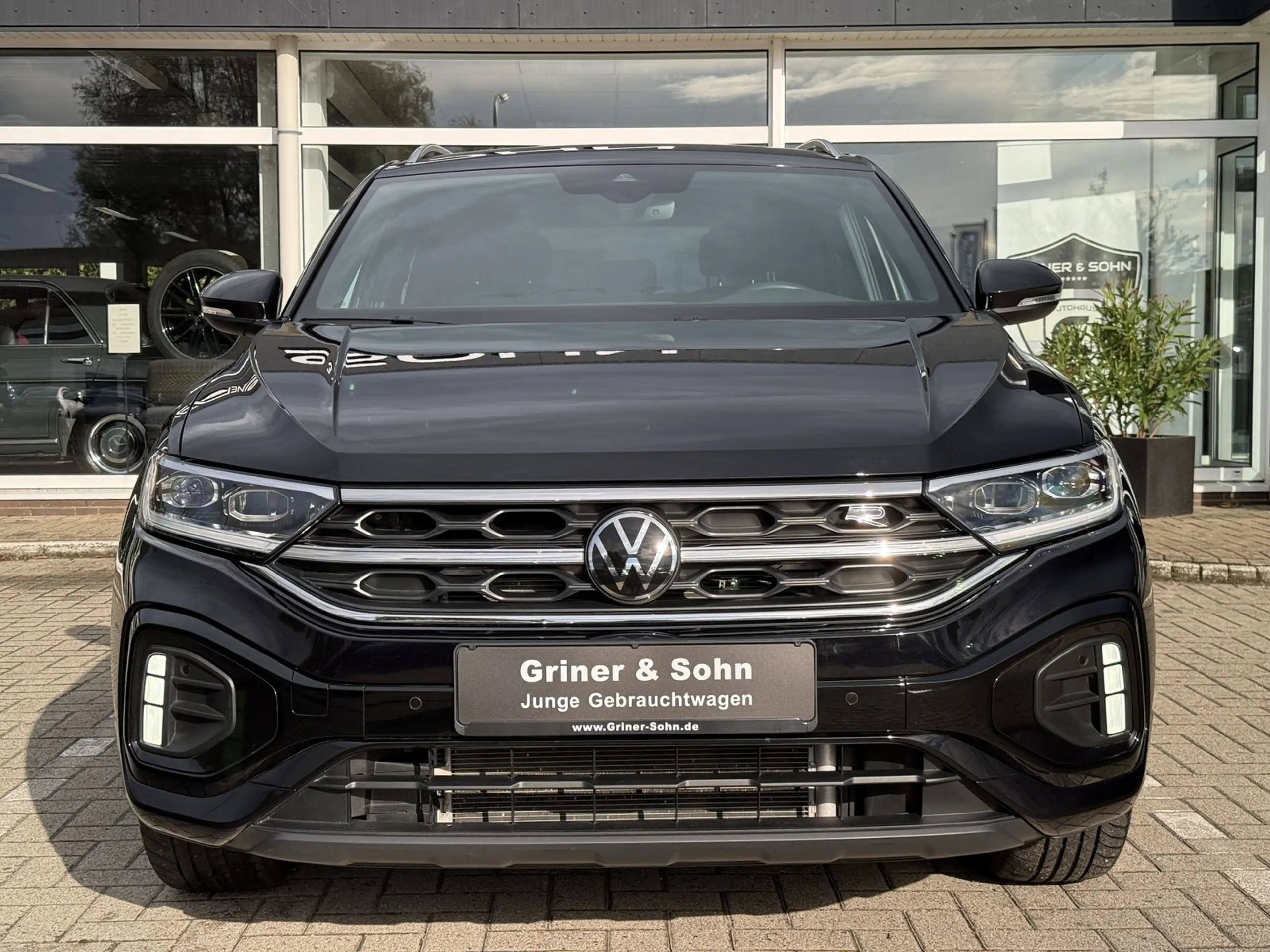 Volkswagen T-Roc R Line,IQ-Drive,R-Kam,Winter,ACC,IQ-Light — photo 2