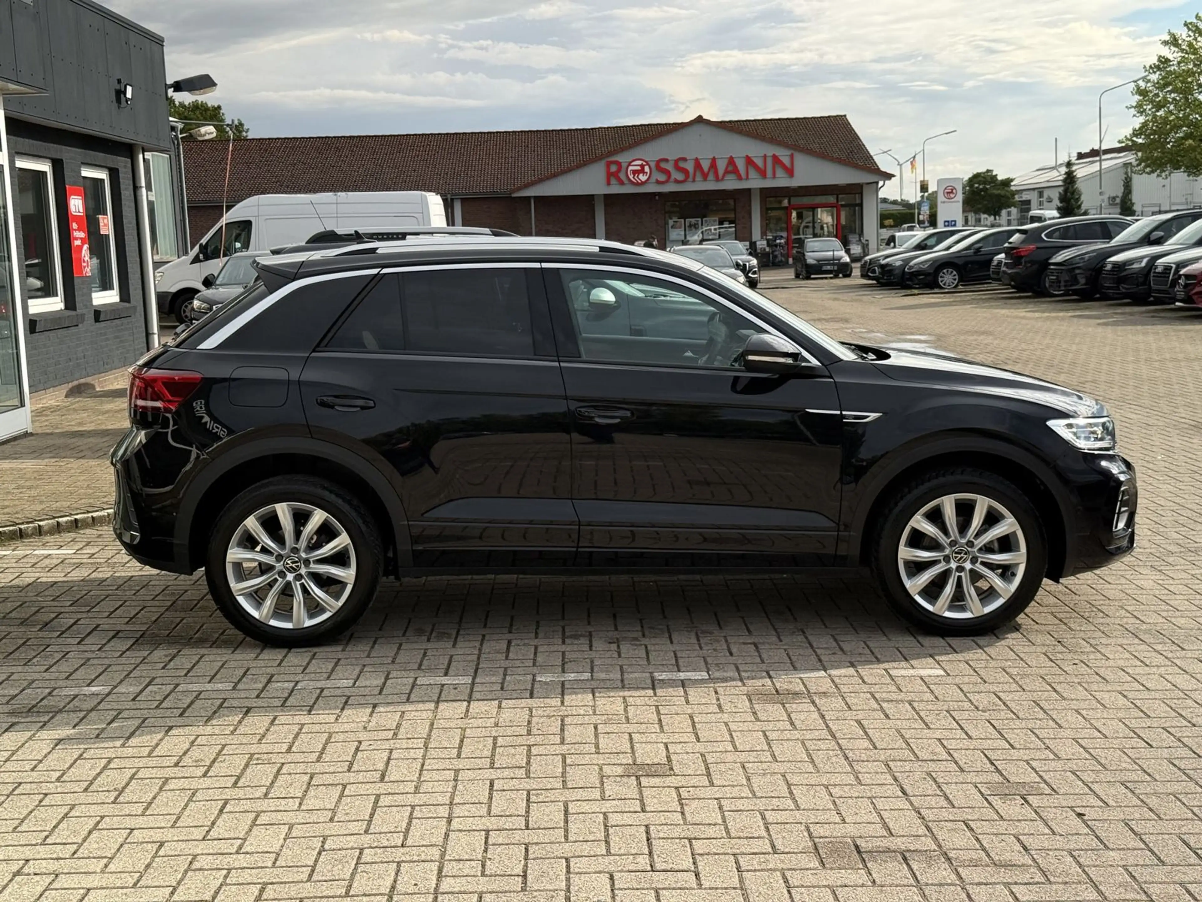Volkswagen T-Roc R Line,IQ-Drive,R-Kam,Winter,ACC,IQ-Light — photo 5