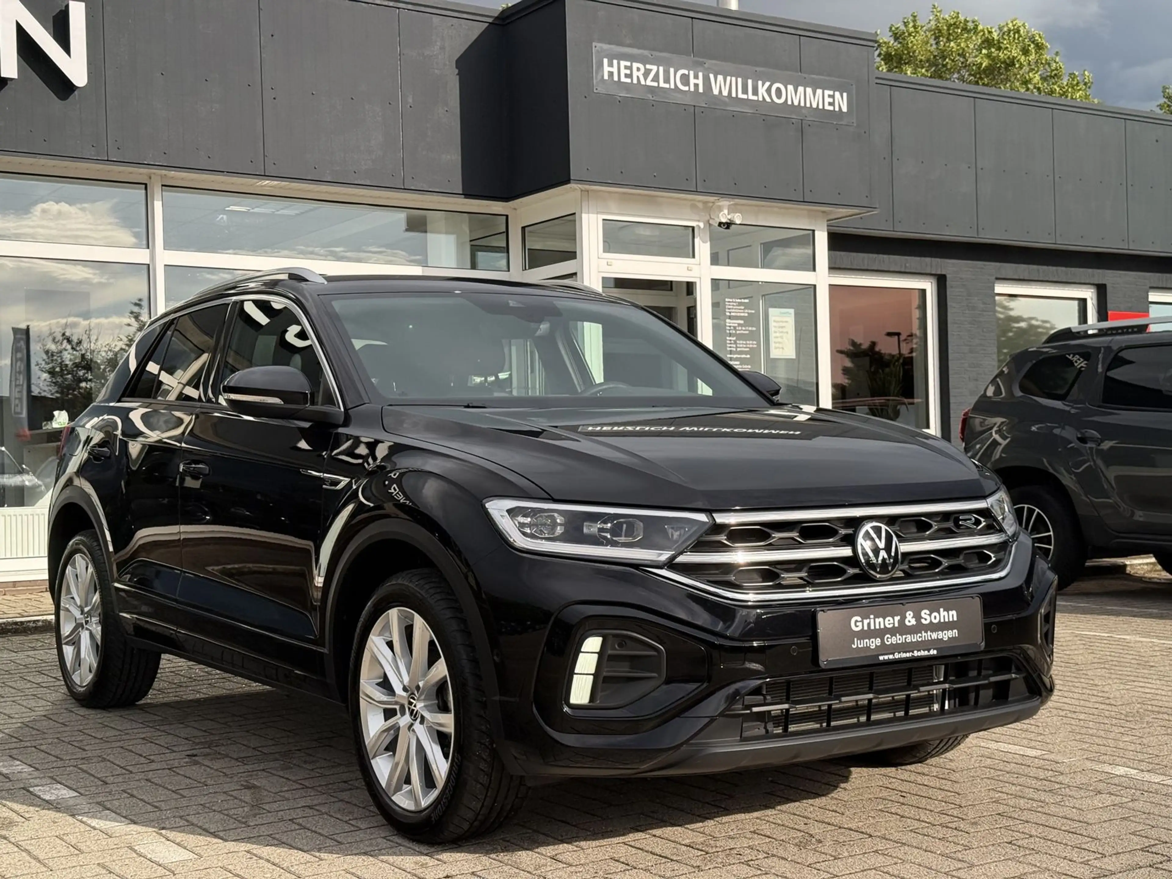 Volkswagen T-Roc R Line,IQ-Drive,R-Kam,Winter,ACC,IQ-Light — photo 3