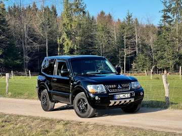 Pajero 3.2 DI-D Automatik Dakar