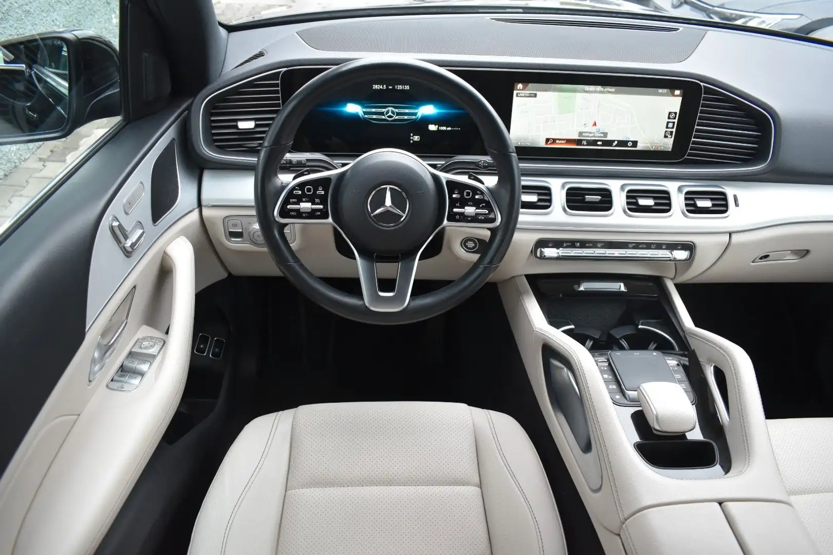 Mercedes-Benz GLE 350 e 4Matic WIDESCREEN*LED*KAMERA*AHK*LEDER Noir - 2