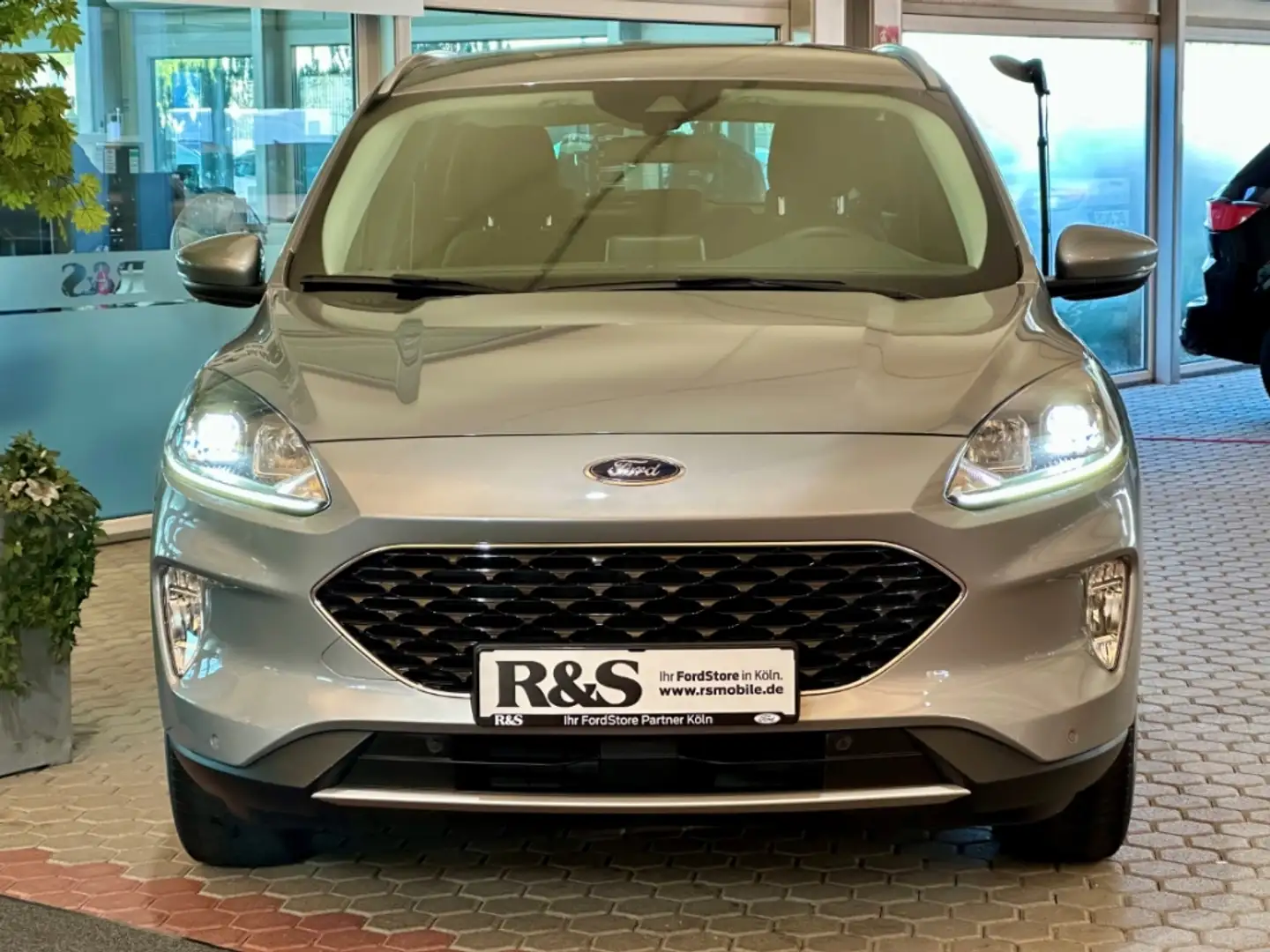 Ford Kuga Cool&Connect+AHK+Navi+PDC+Lenkradheizung Silber - 2