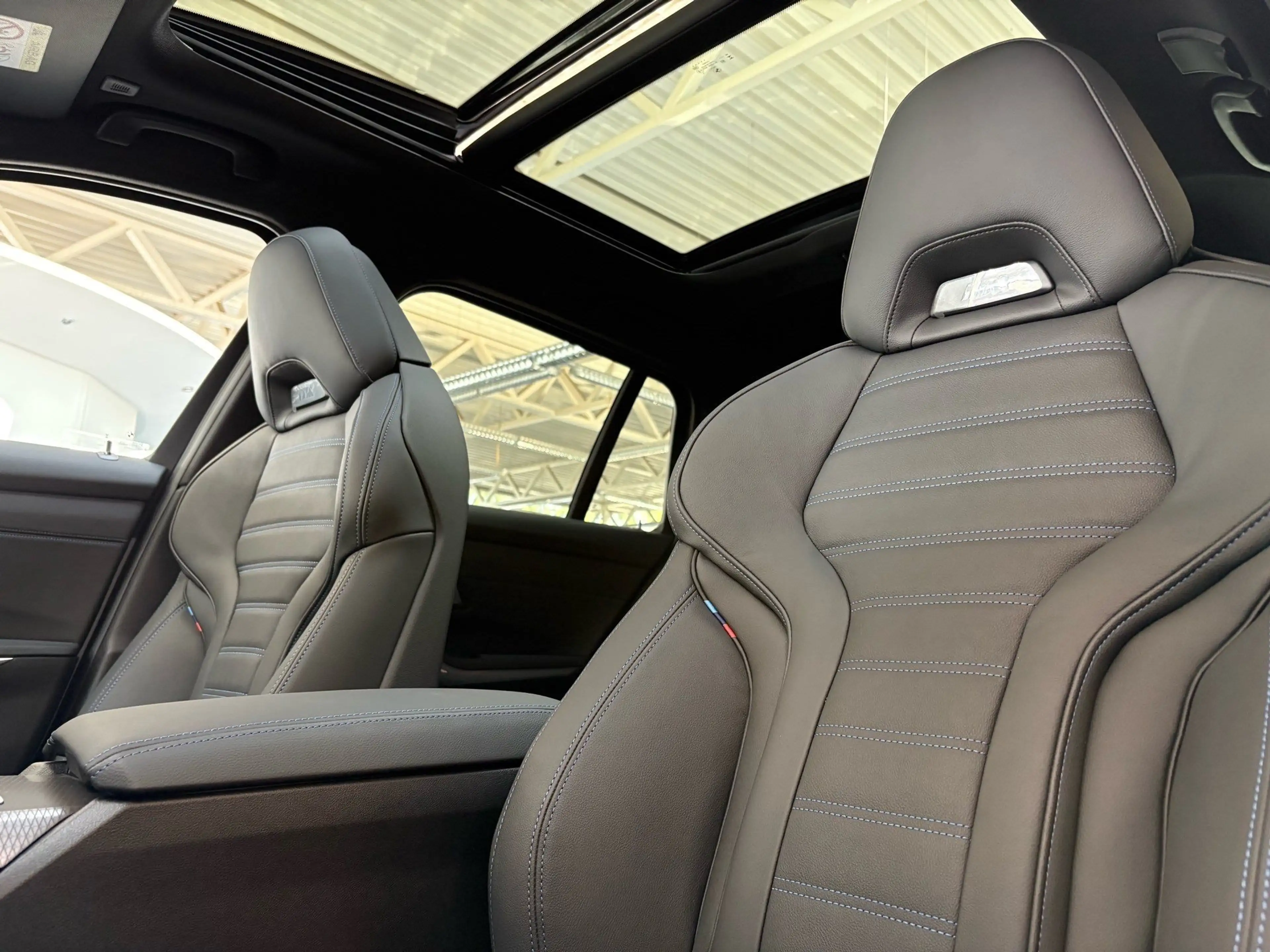 BMW 340 M340d xDrive M Sport Pro PANO AHK HK Sound — photo 7