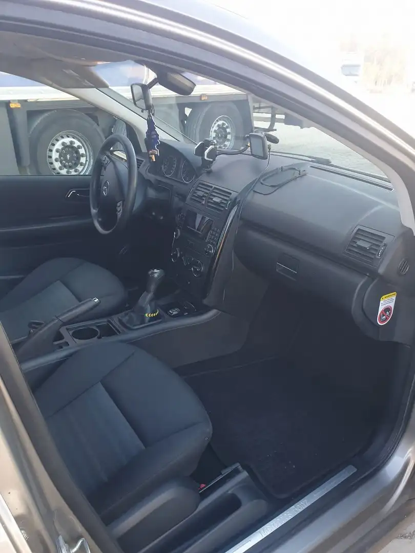 Mercedes-Benz A 150 A 150 Classic Silber - 1