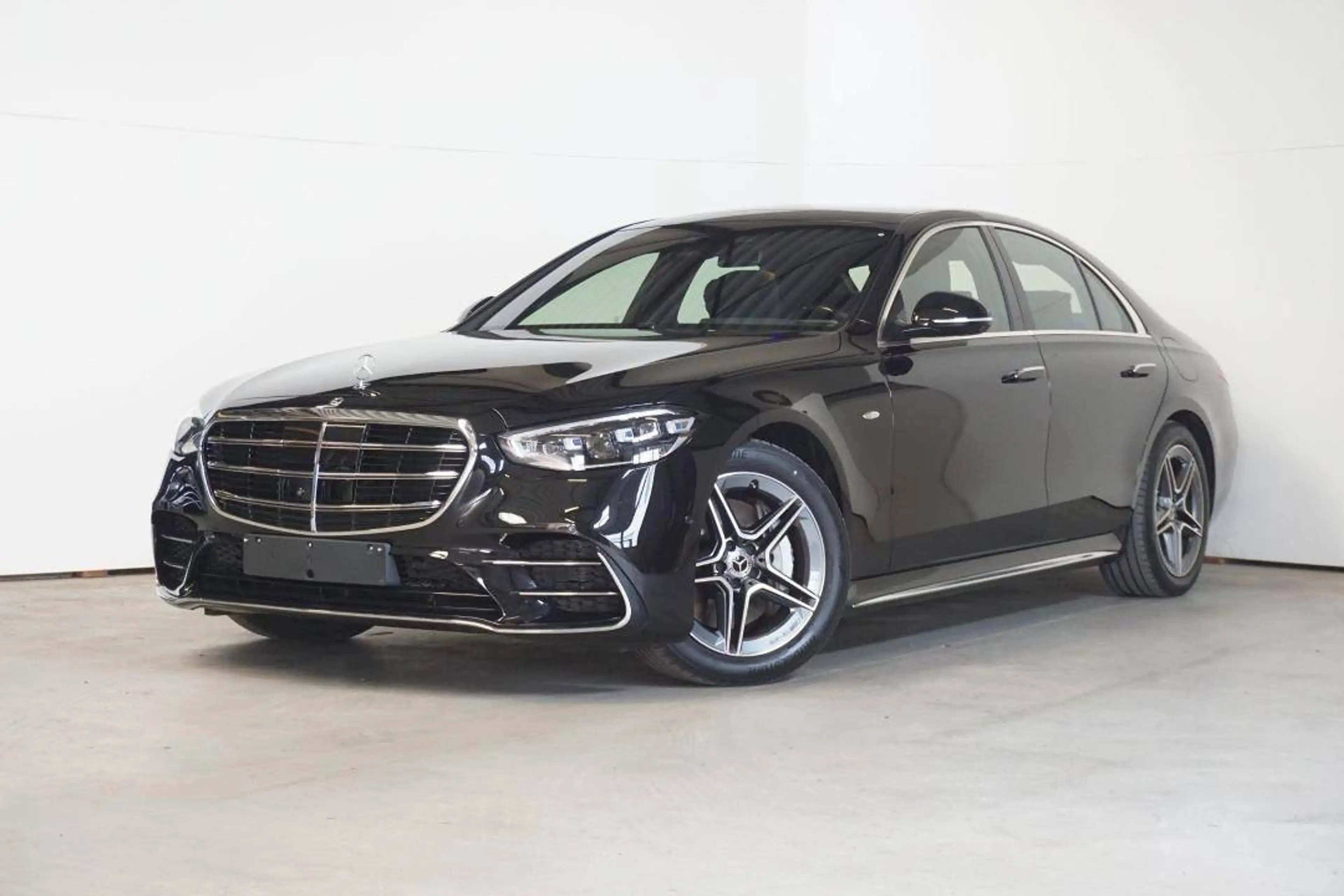 Mercedes-Benz S 450 S 450 e PHEV (300 kW)