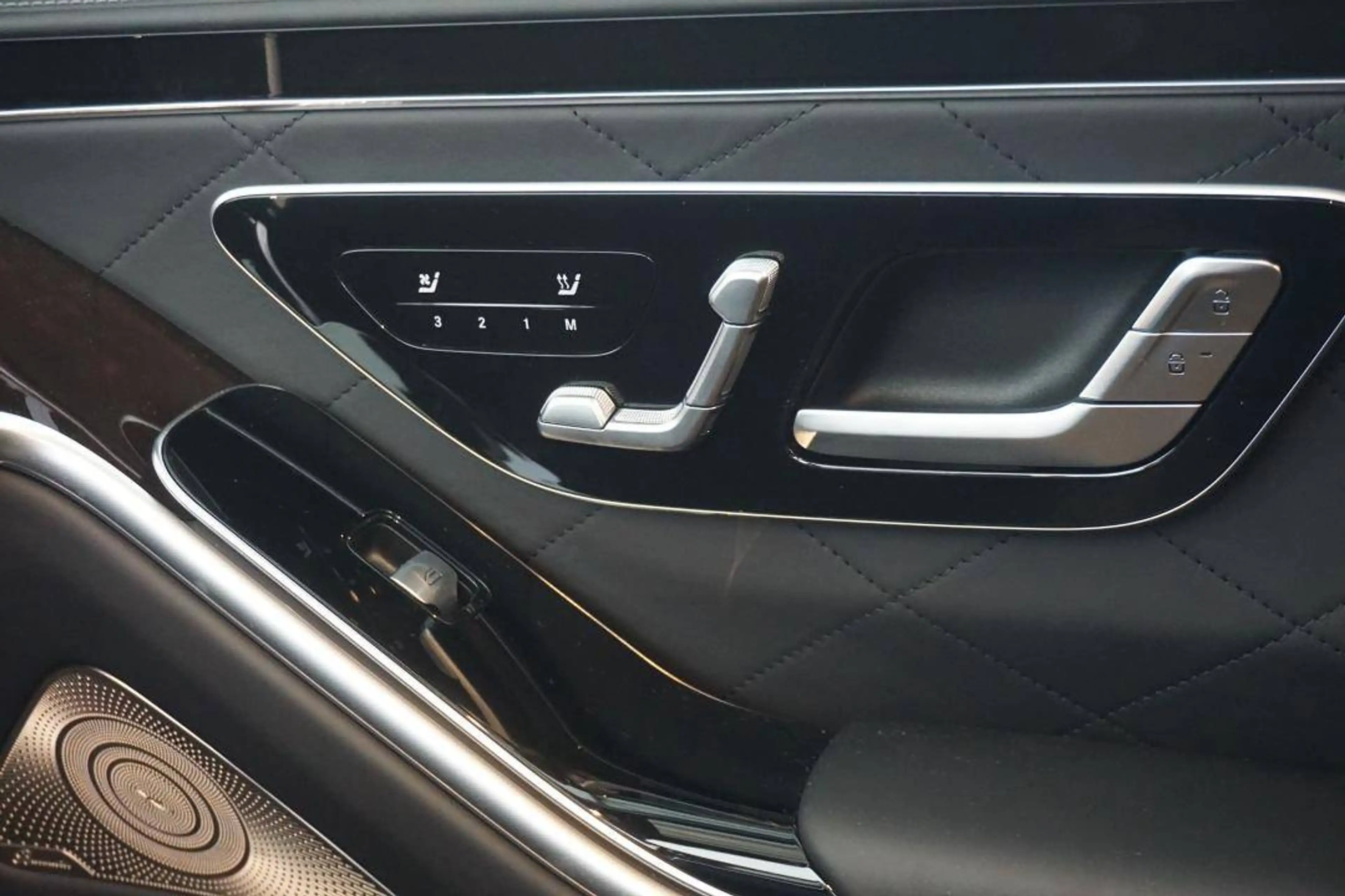 Mercedes-Benz S 450 S 450 e PHEV (300 kW) — photo 6
