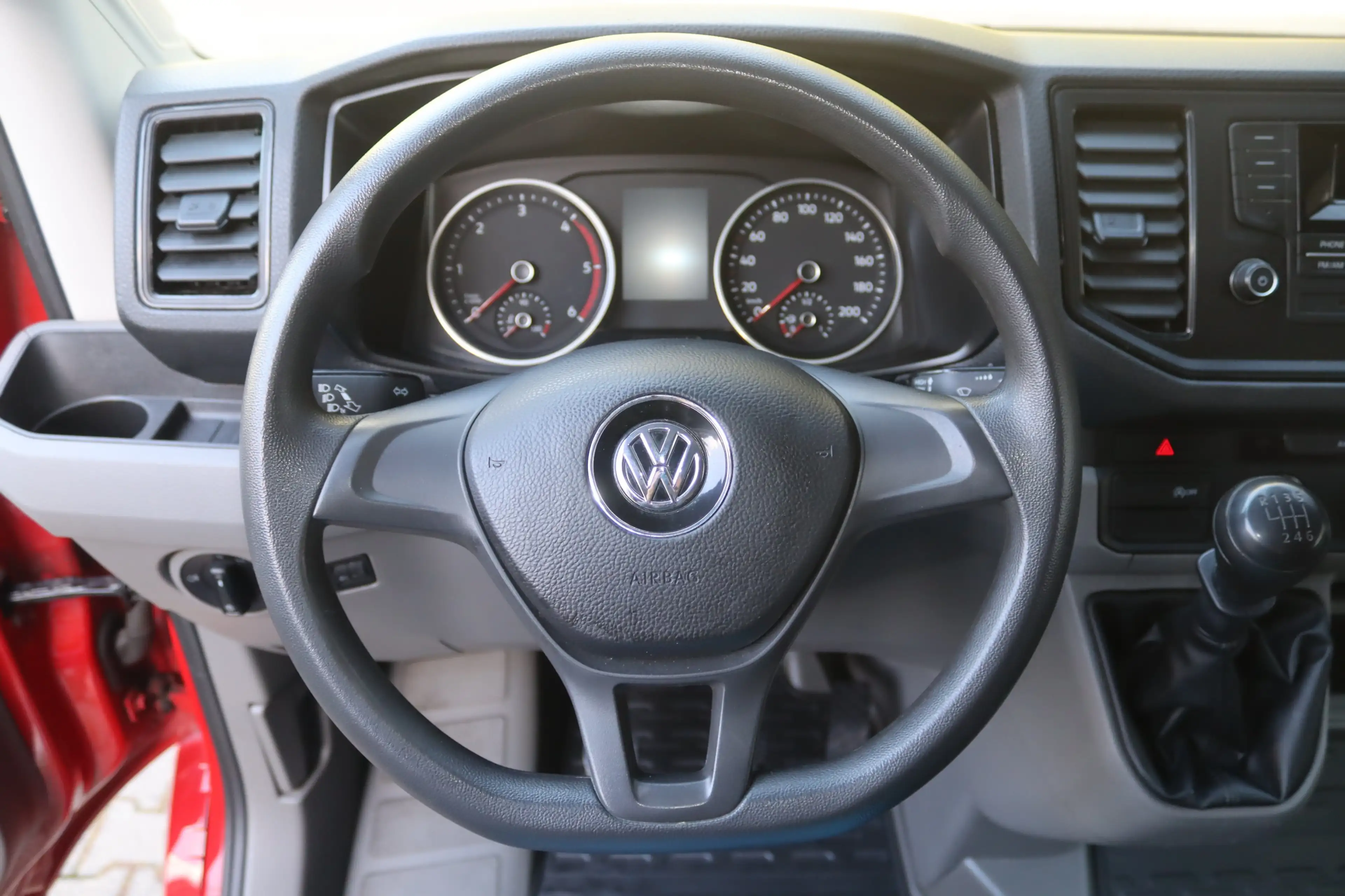 Volkswagen Crafter 35 mittellang Hochdach-Rollstuhl-8SI-PDC — photo 15