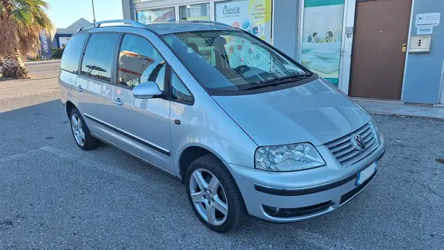 Volkswagen Sharan 2.0 TDI DPF United