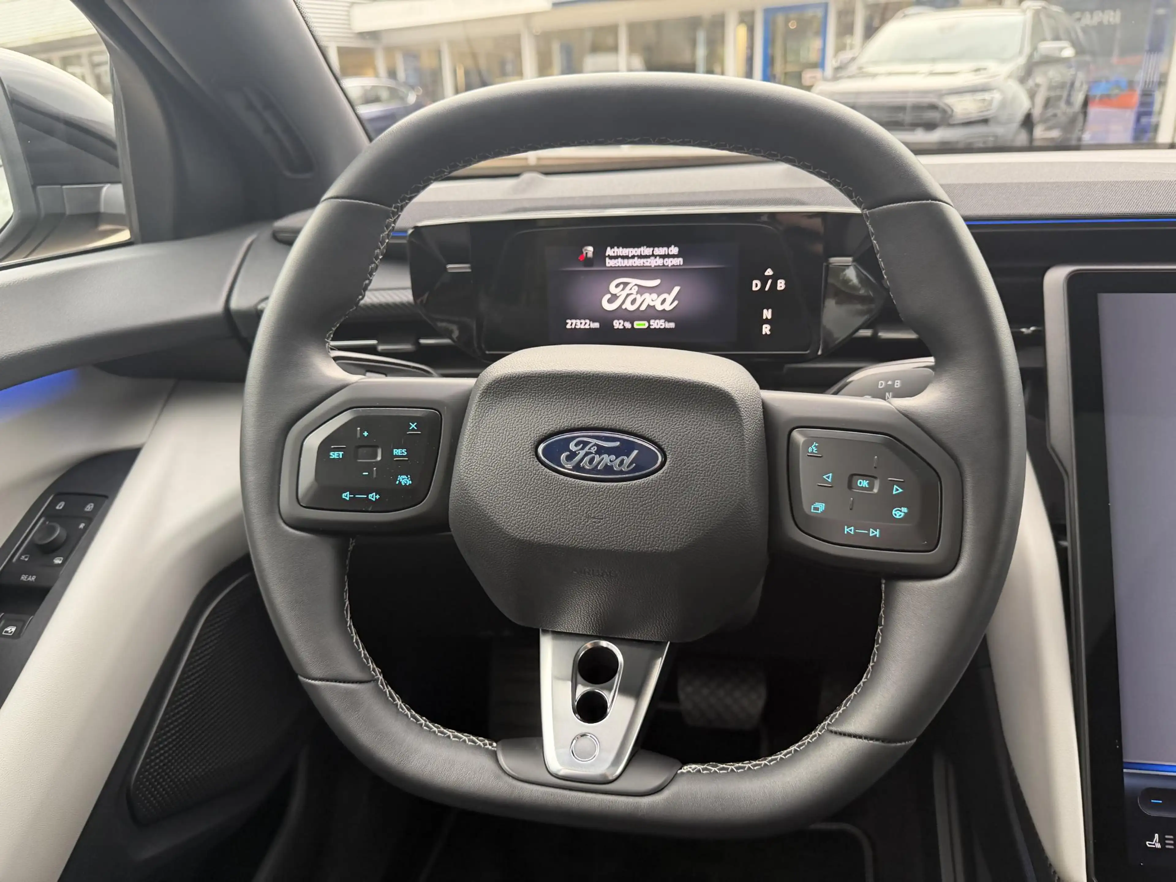 Ford Capri Premium Extended Range AWD 79 kWh | Full Options | — photo 10