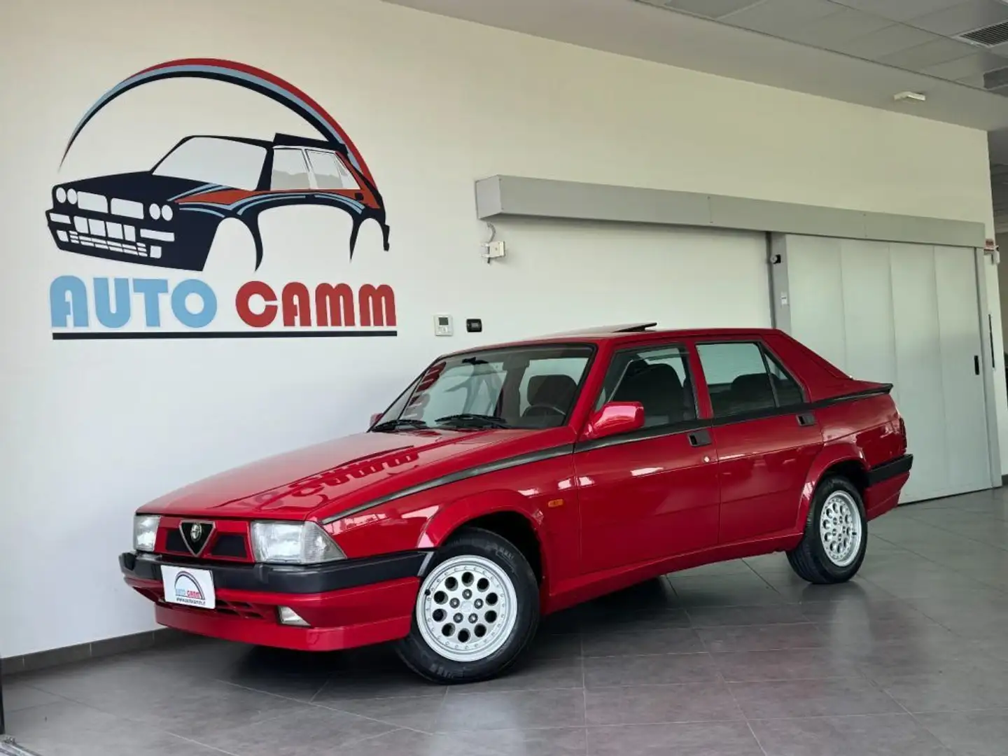 Alfa Romeo 75 2.0i Twin Spark A.S.N. n° 00072 Czerwony - 1