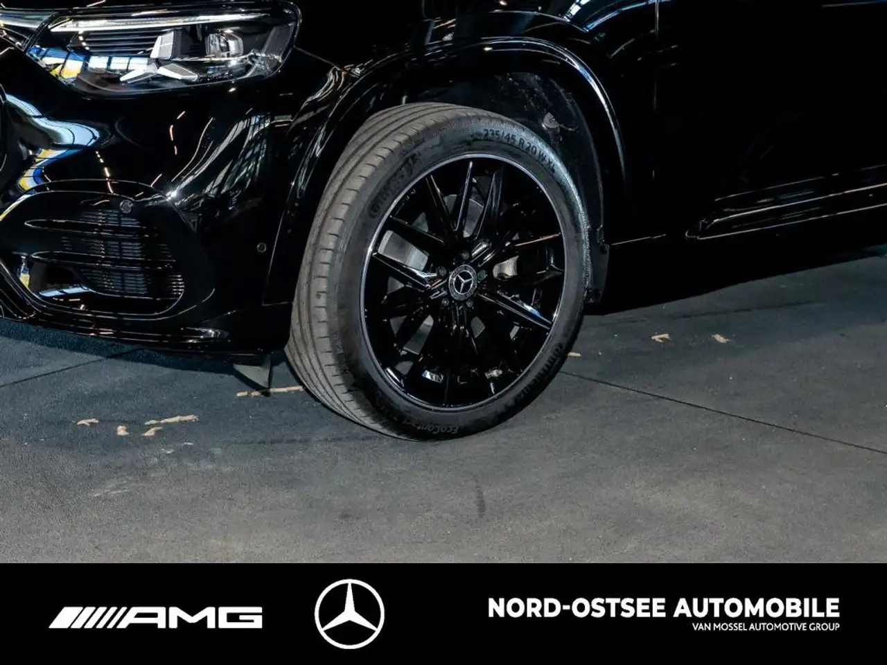 Mercedes-Benz GLB 250 + AMG NIGHT PANO AHK 20-ZOLL 5