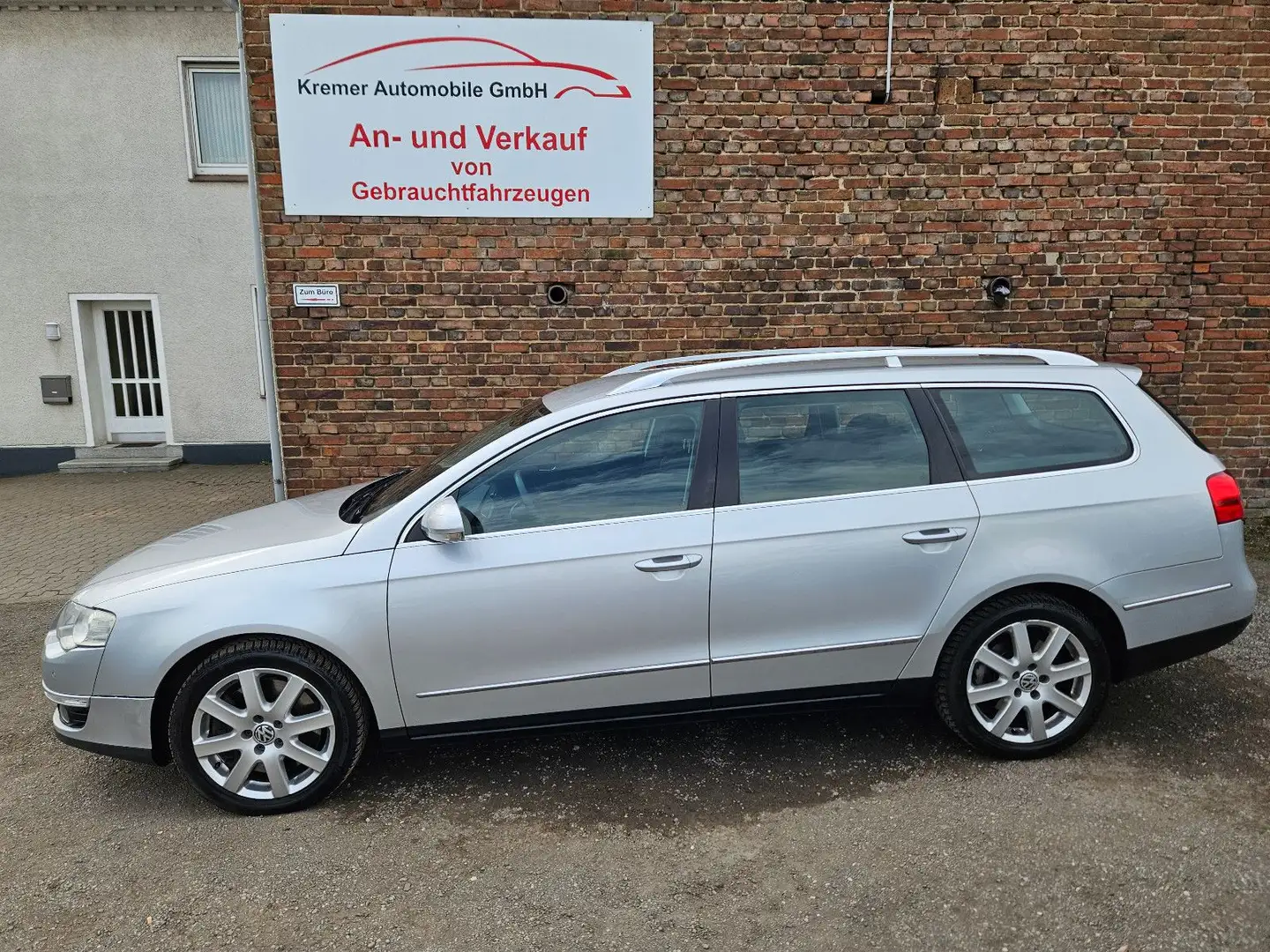 Volkswagen Passat Variant V6 FSI 3.2 Comfortline 4Motion Silber - 2