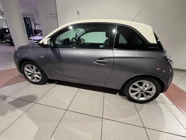 Opel Adam view 2