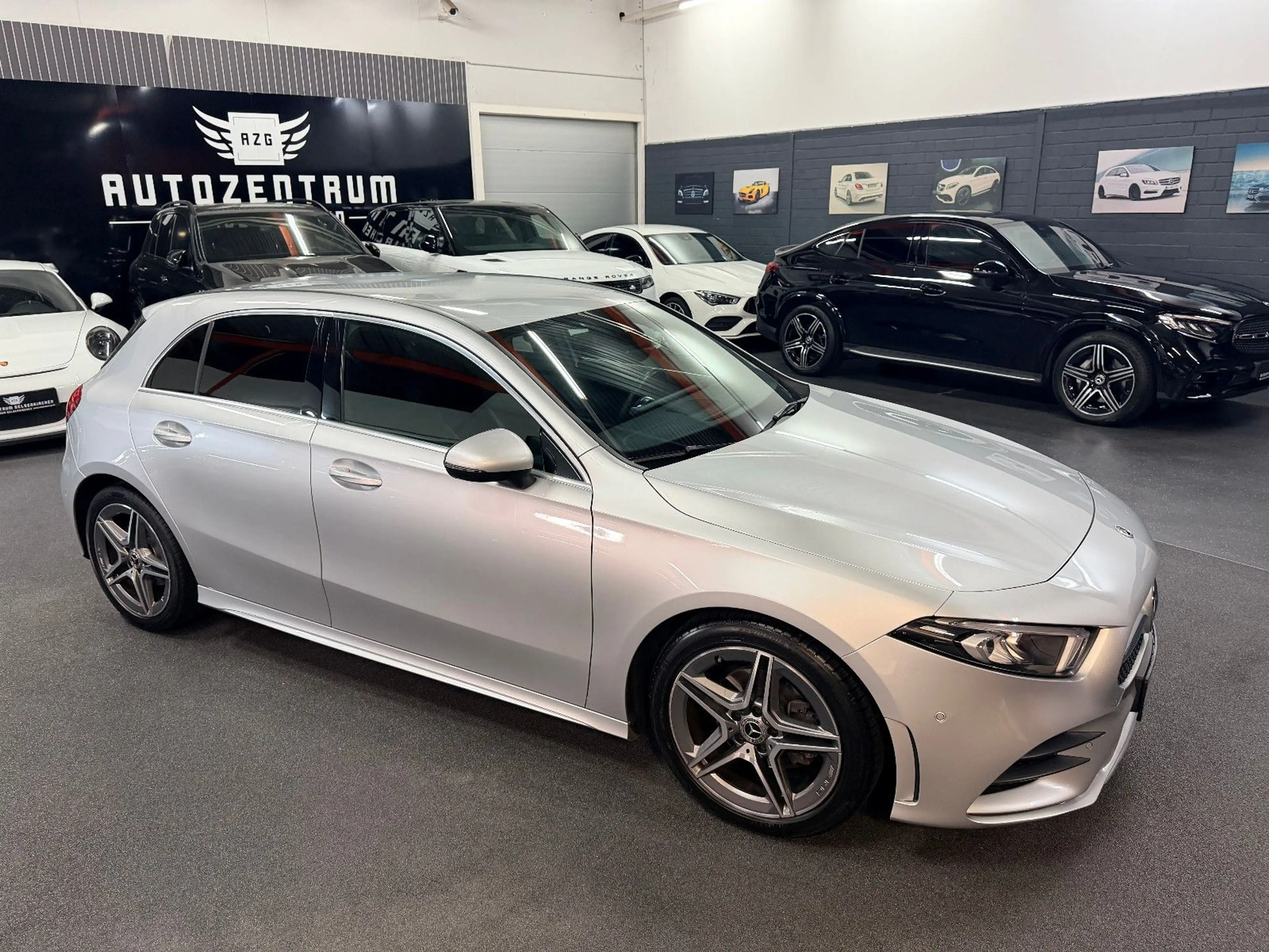 Mercedes-Benz A 180 AMG MBUX/LED/AMBIENTE/KAMERA/PARK-ASSIST/ — photo 7