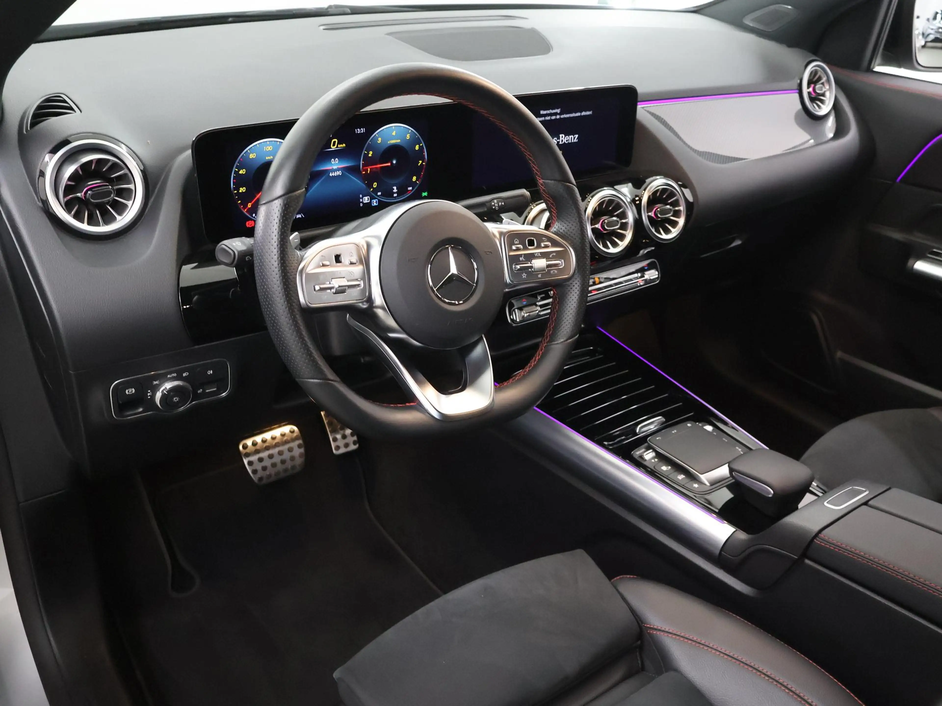 Mercedes-Benz GLA 180 Business Solution AMG | Night | Widescreen | Stoel — photo 7