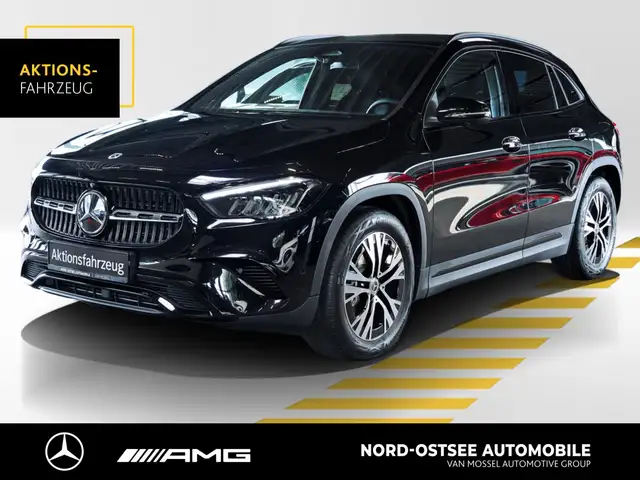 Mercedes-Benz GLA 180 d PROGRESSIVE NIGHT PANO KEYLESS SOUND