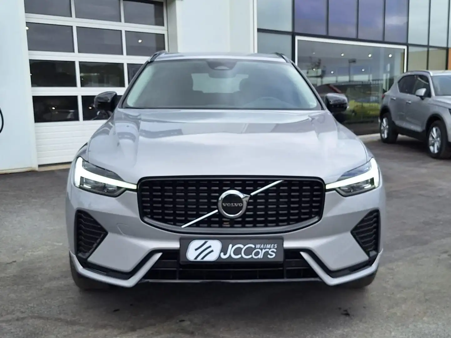 Volvo XC60 2.0 B4 MHEV AWD Plus Dark Argento - 2