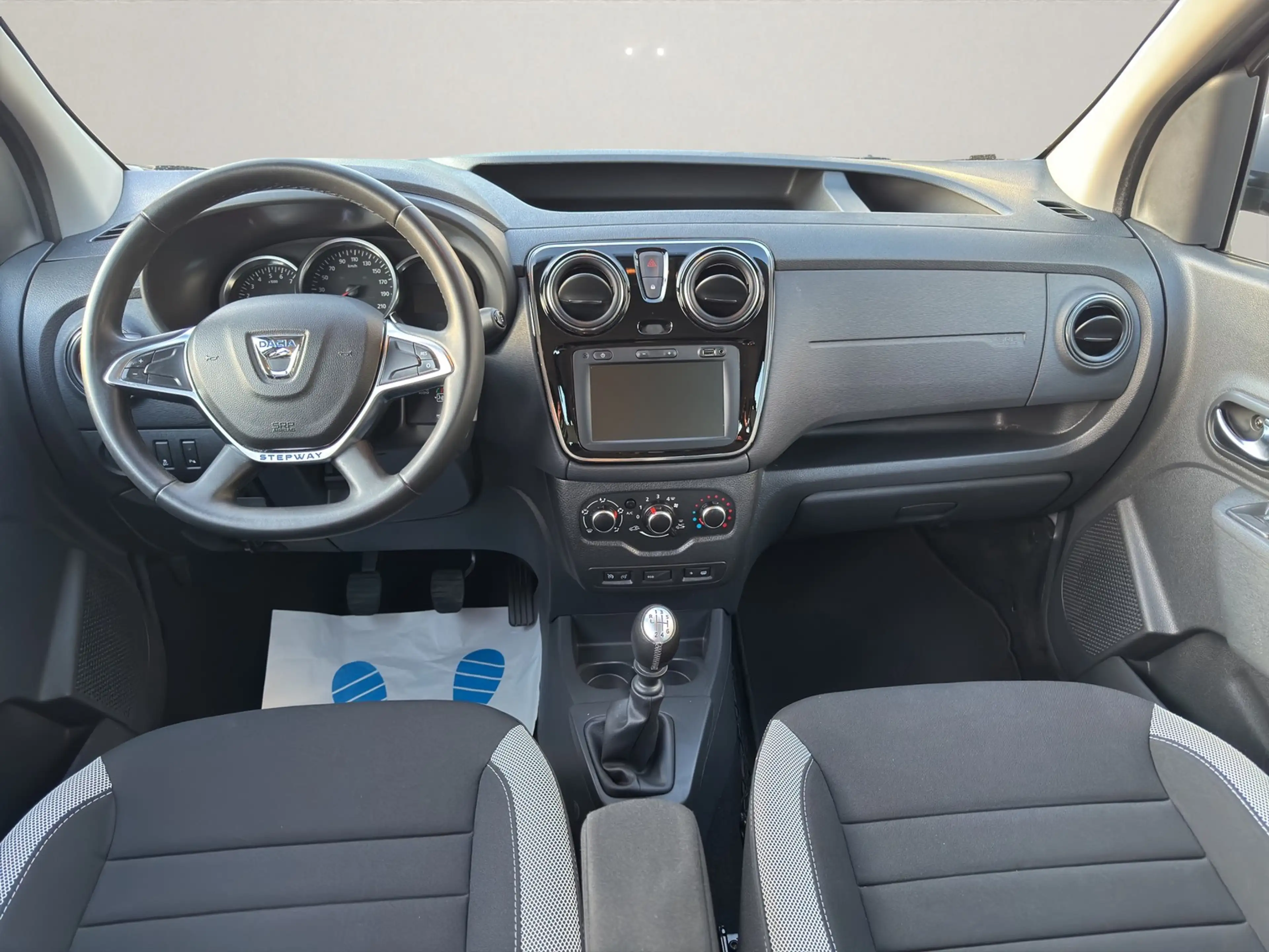 Dacia Dokker Stepway Plus 1.3 TCe~NAVI~R-KAMERA~KLIMA~PDC~SHZ~B — photo 9