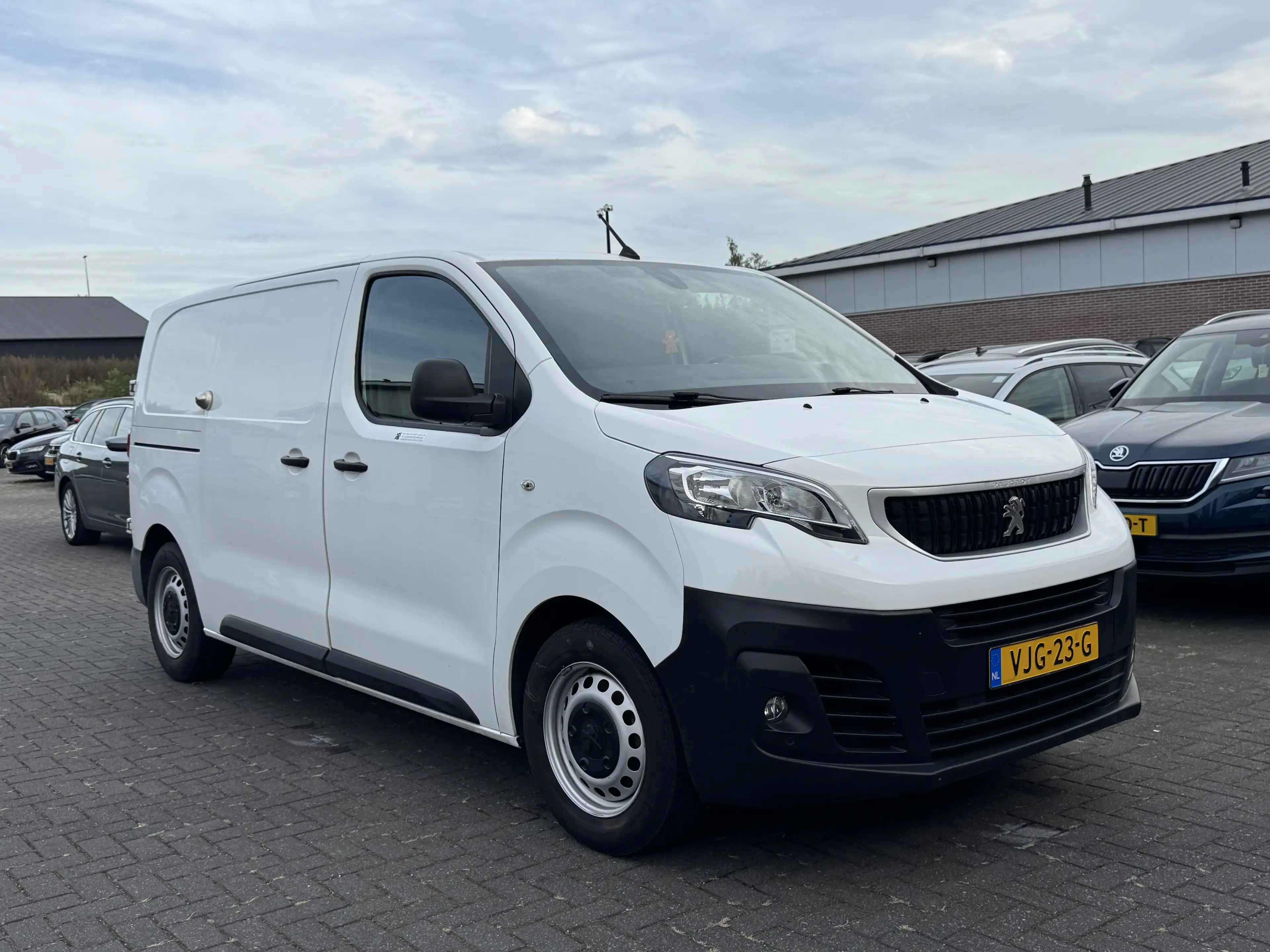 Peugeot Expert Motor Defect | 1.5 BlueHDI | Premium 3-Pers | Airc — photo 6