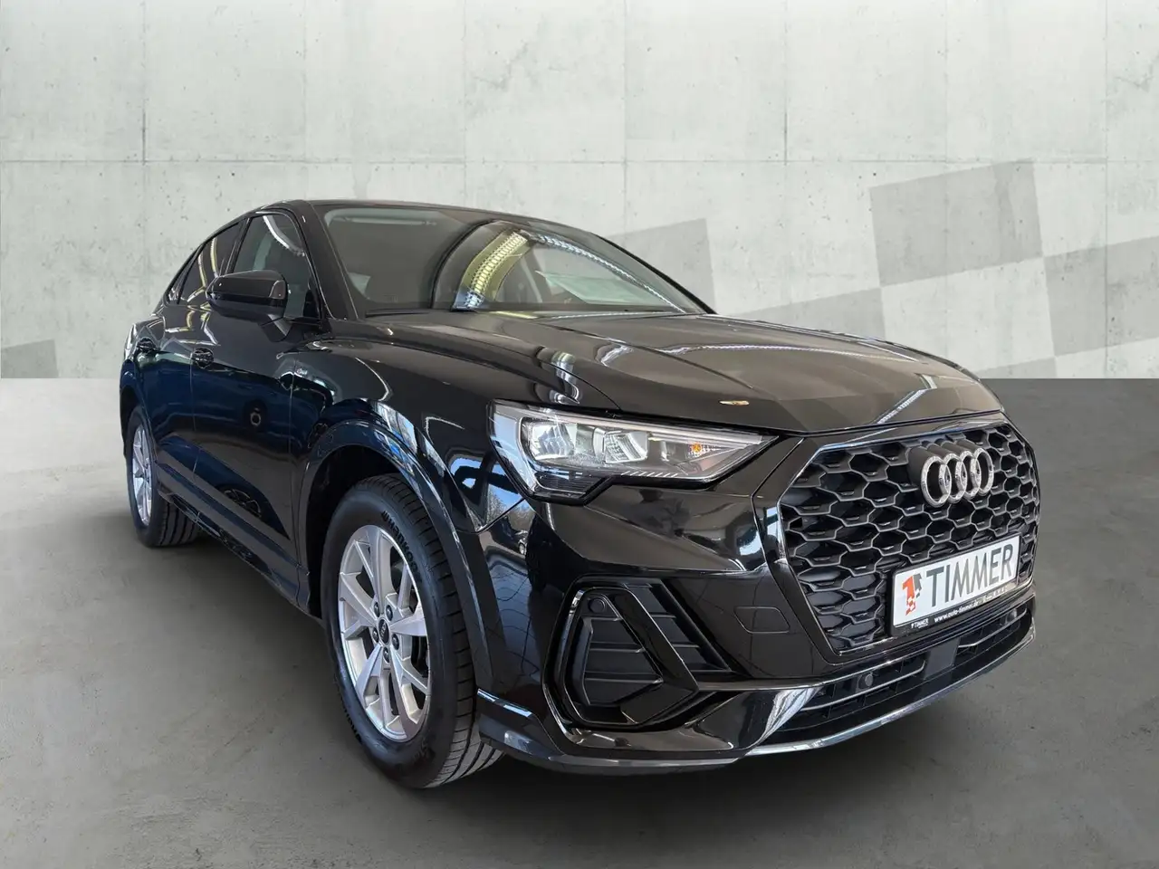 Audi Q3 Sportback 35 TFSI S tronic S LINE +LED +ACC +VIRT 3