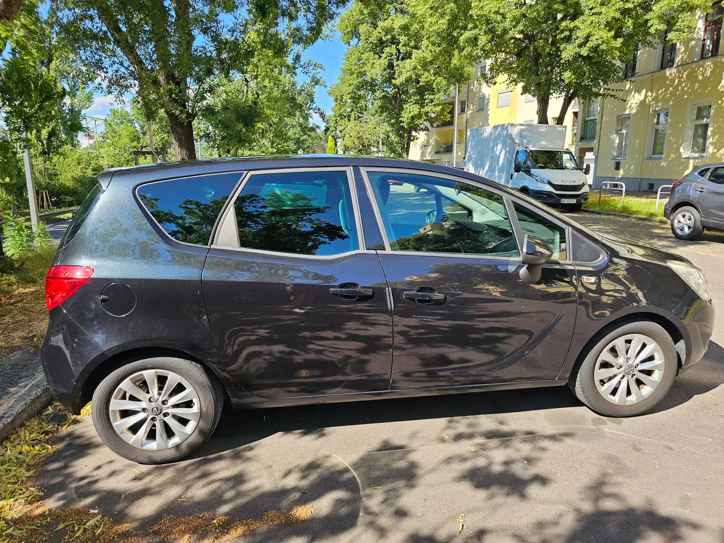Opel Meriva Meriva 1,4 Twinport Edition Edition Schwarz - 2