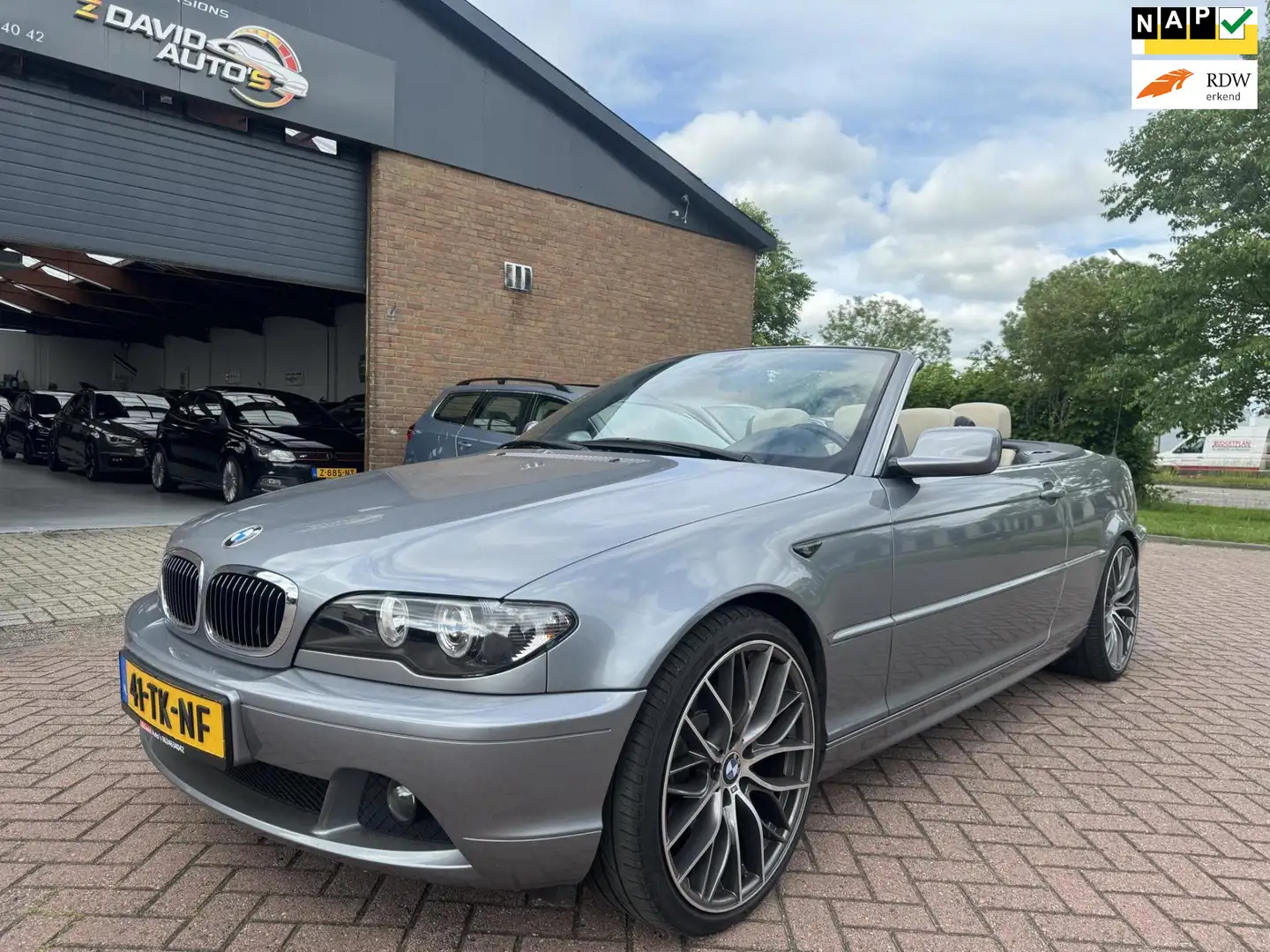 BMW 325 3-serie Cabrio 325Ci Executive Facelift Leer Topst Szürke - 1