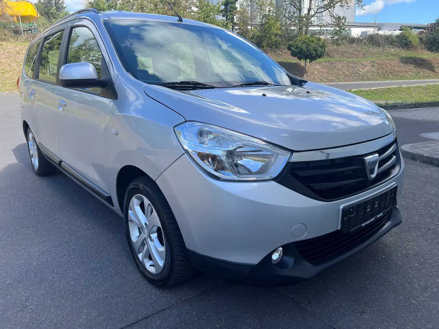 Dacia Lodgy Prestige,Leder,Klima,Navi Silber - 2