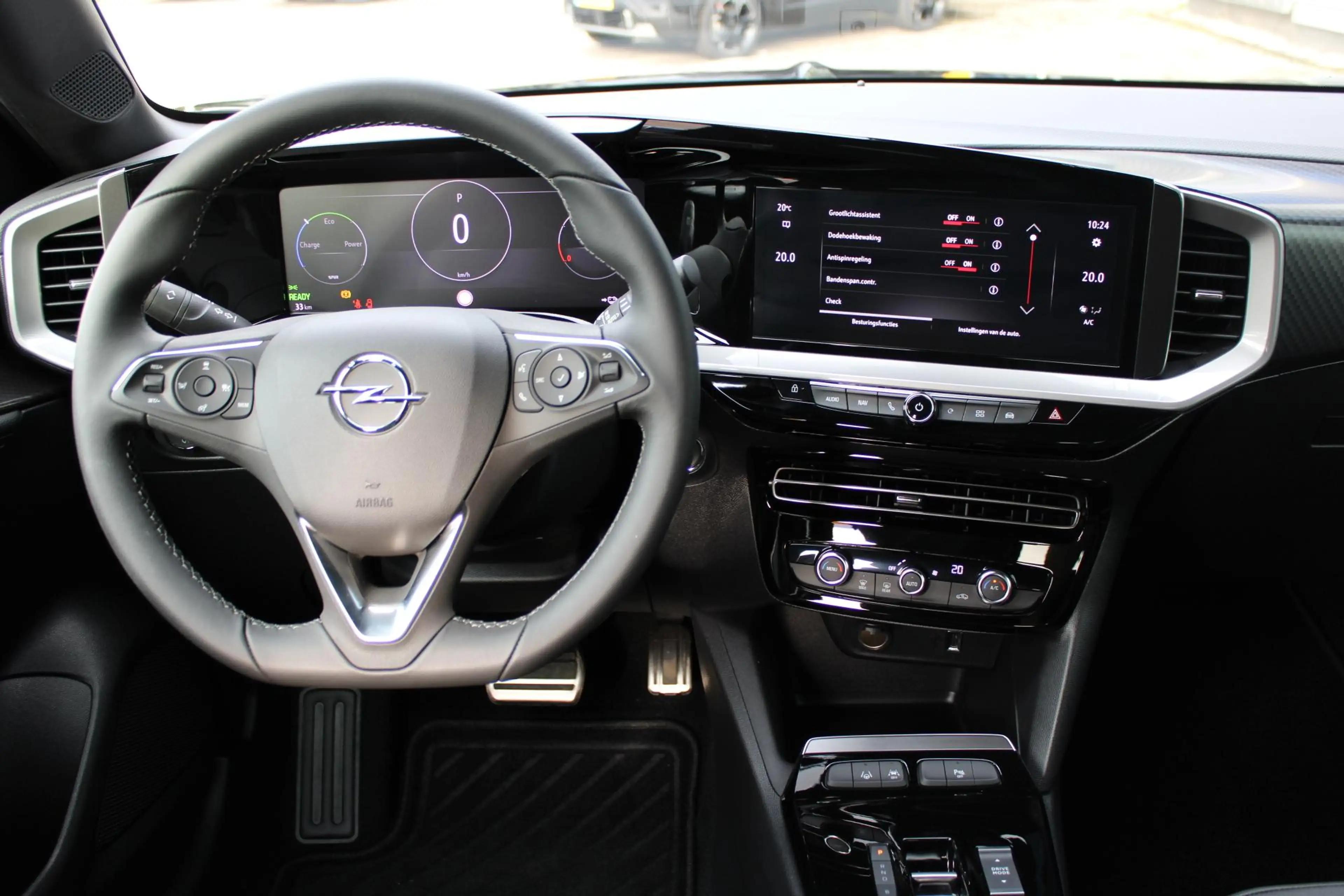 Opel Mokka-E Ultimate 50-kWh 11kw bl. | Navigatie via App | Cam — photo 3