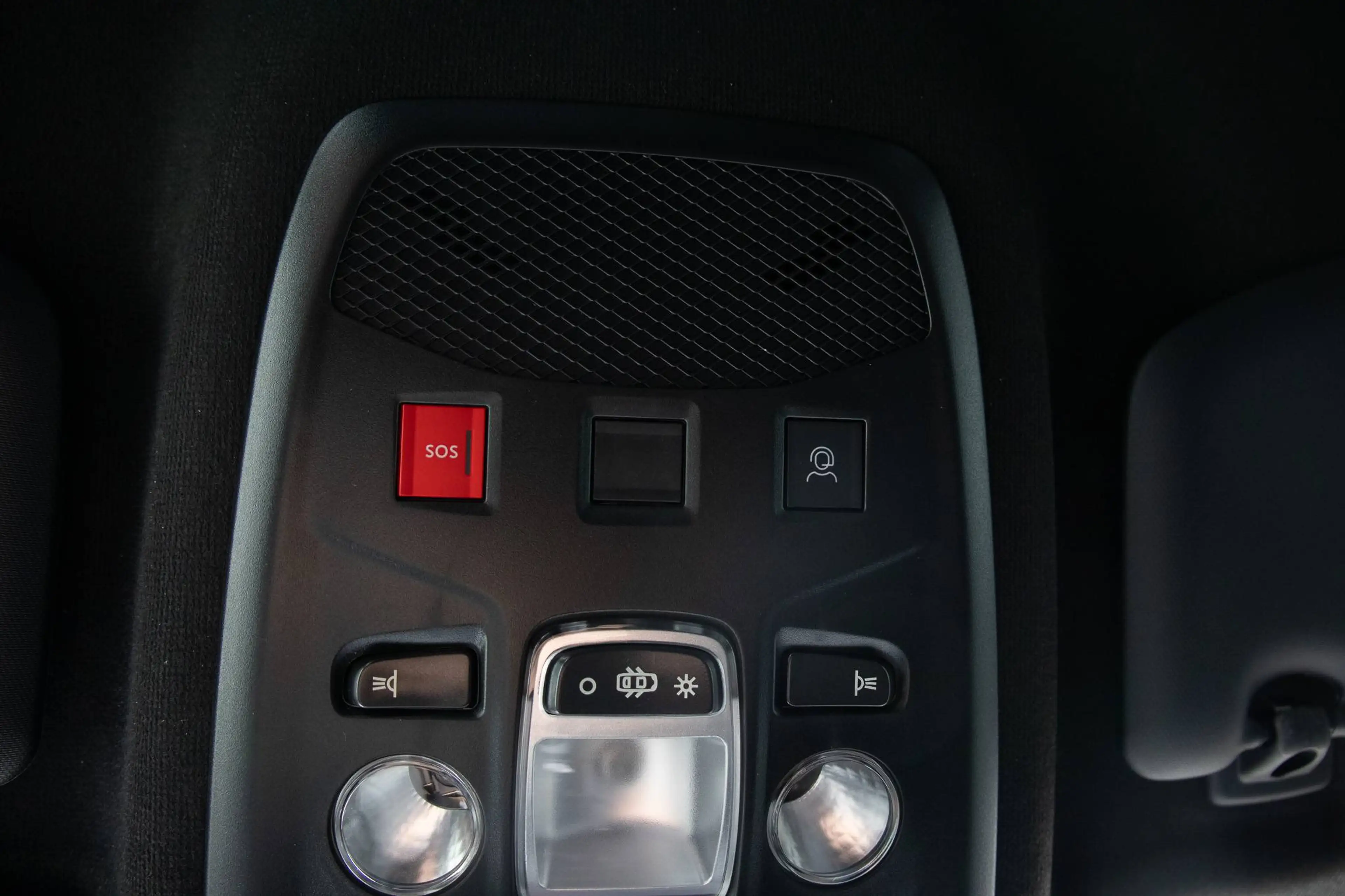 Alfa Romeo Junior Junior 1.2 VGT Ibrida — photo 9