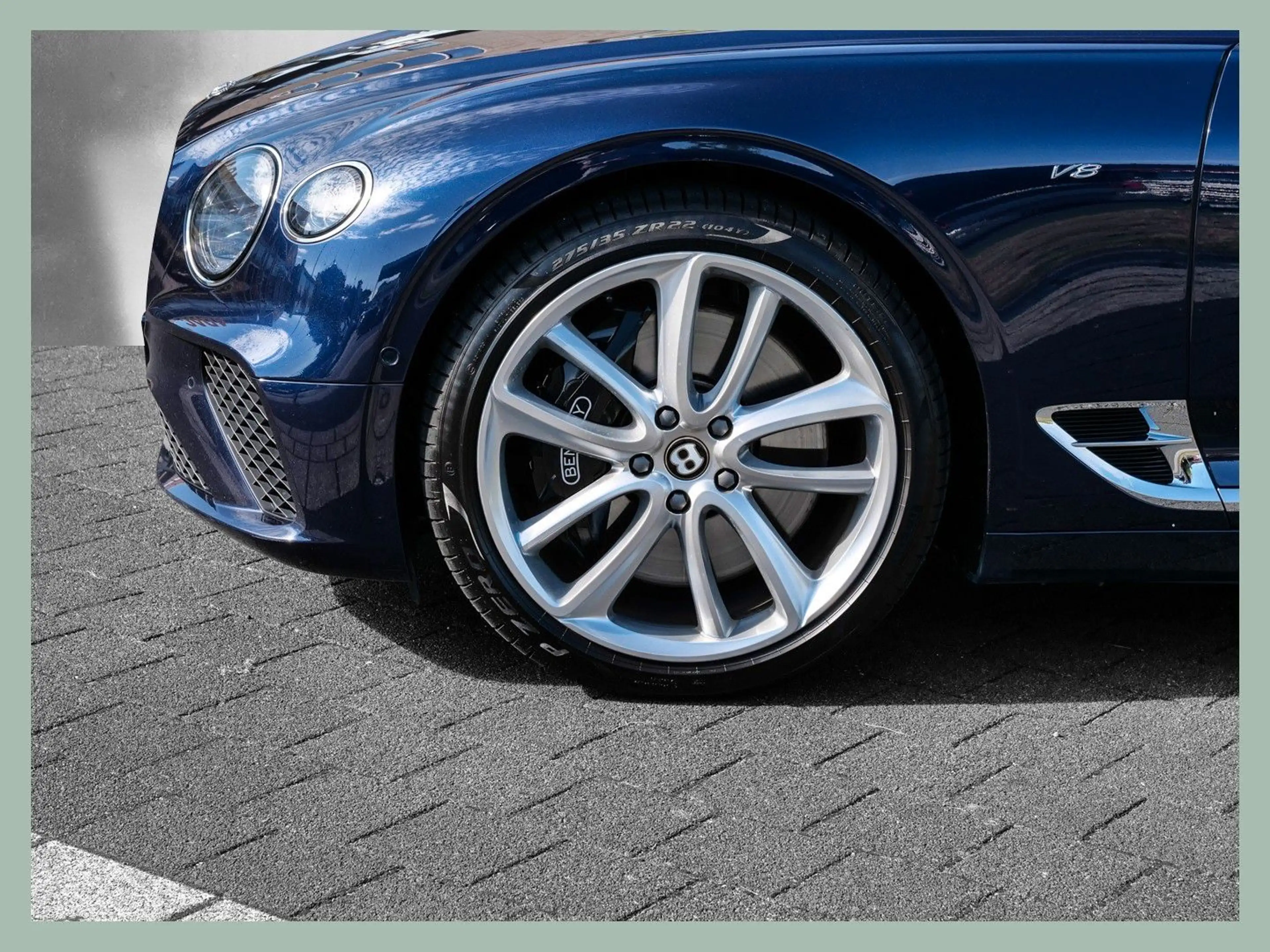 Bentley Continental GTC V8 // BENTLEY DÜSSELDORF — photo 11