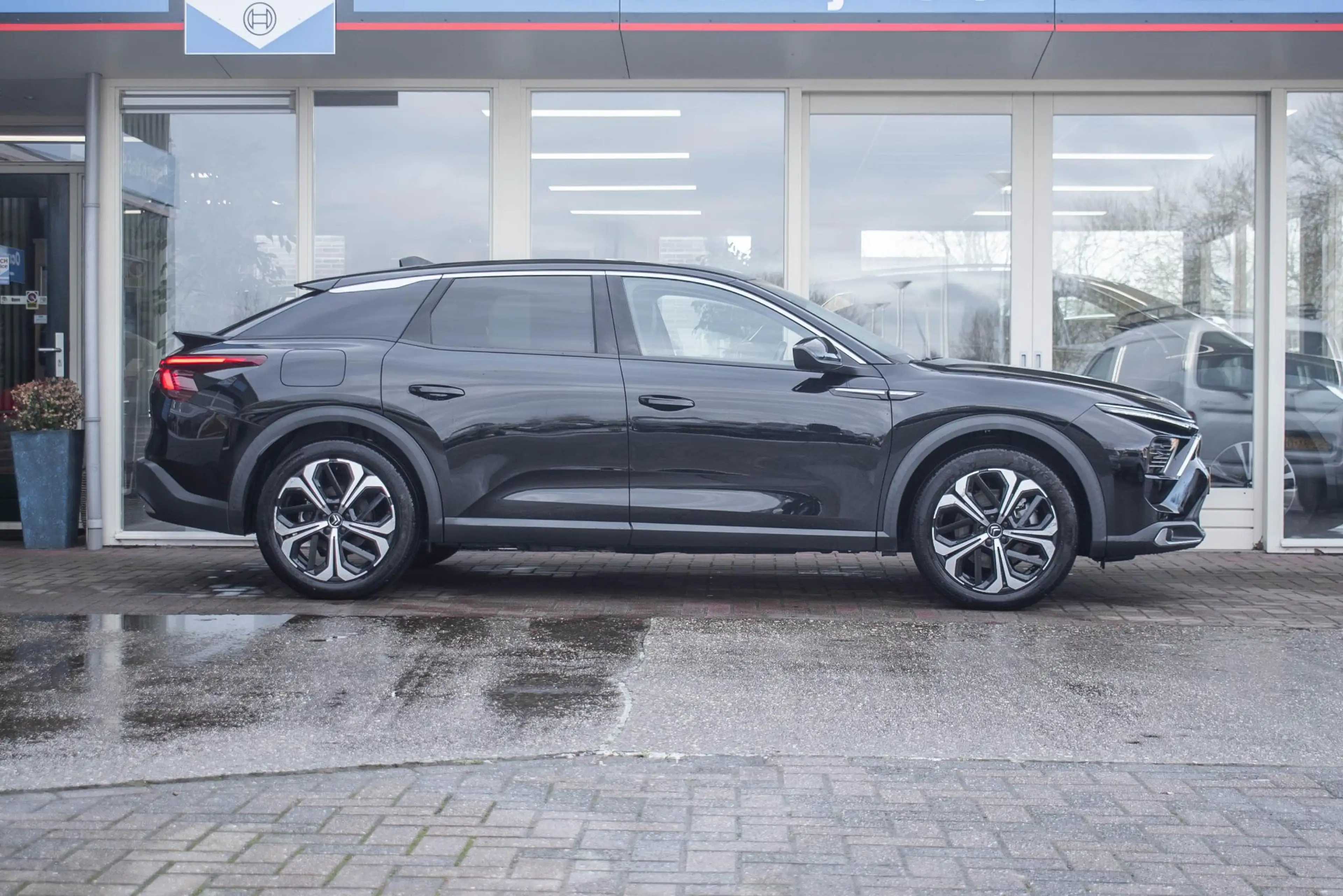 Citroen C5 X 1.6 Plug-In Hybrid 225pk e-EAT8 Business Plus — photo 3