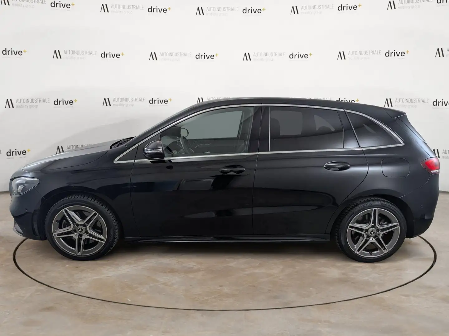 Mercedes-Benz B 250 250 e PHEV PREMIUM AUTOMATIC Nero - 2