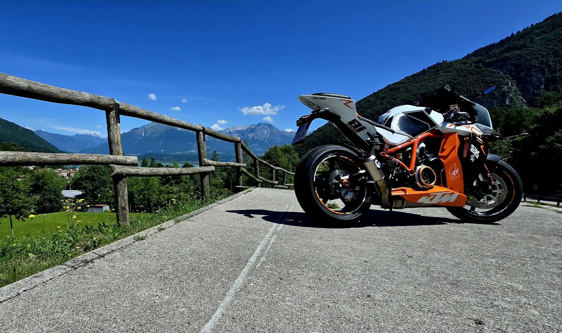KTM 1190 RC8 Wit - 1