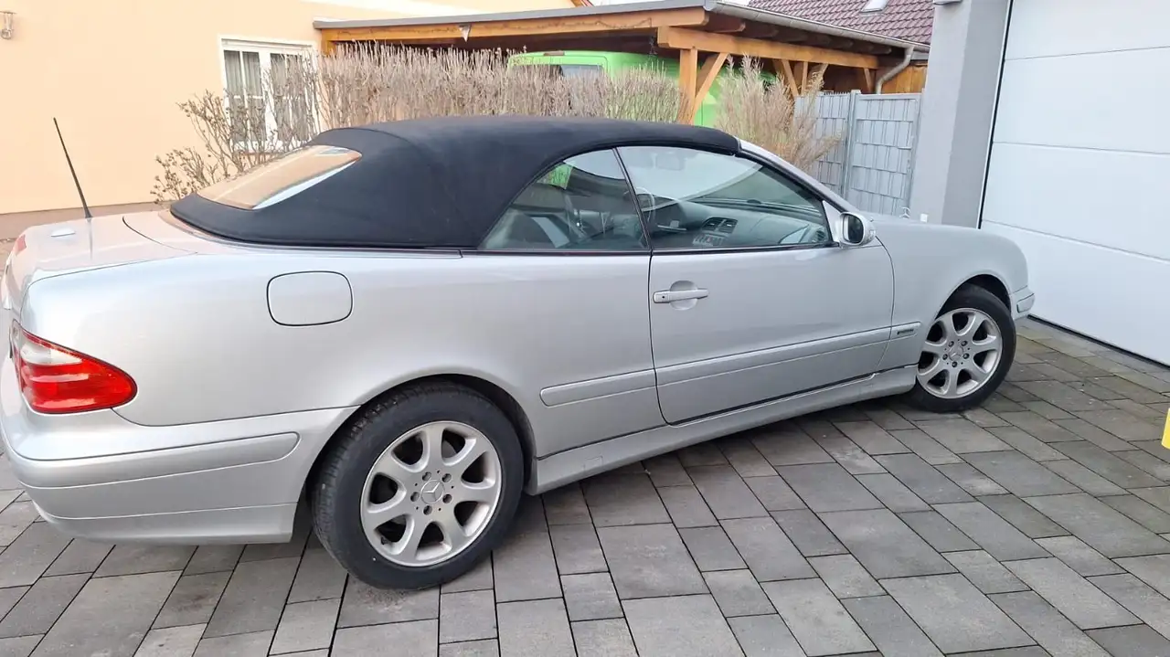 Mercedes-Benz CLK 320 Cabrio Elegance, foto 4