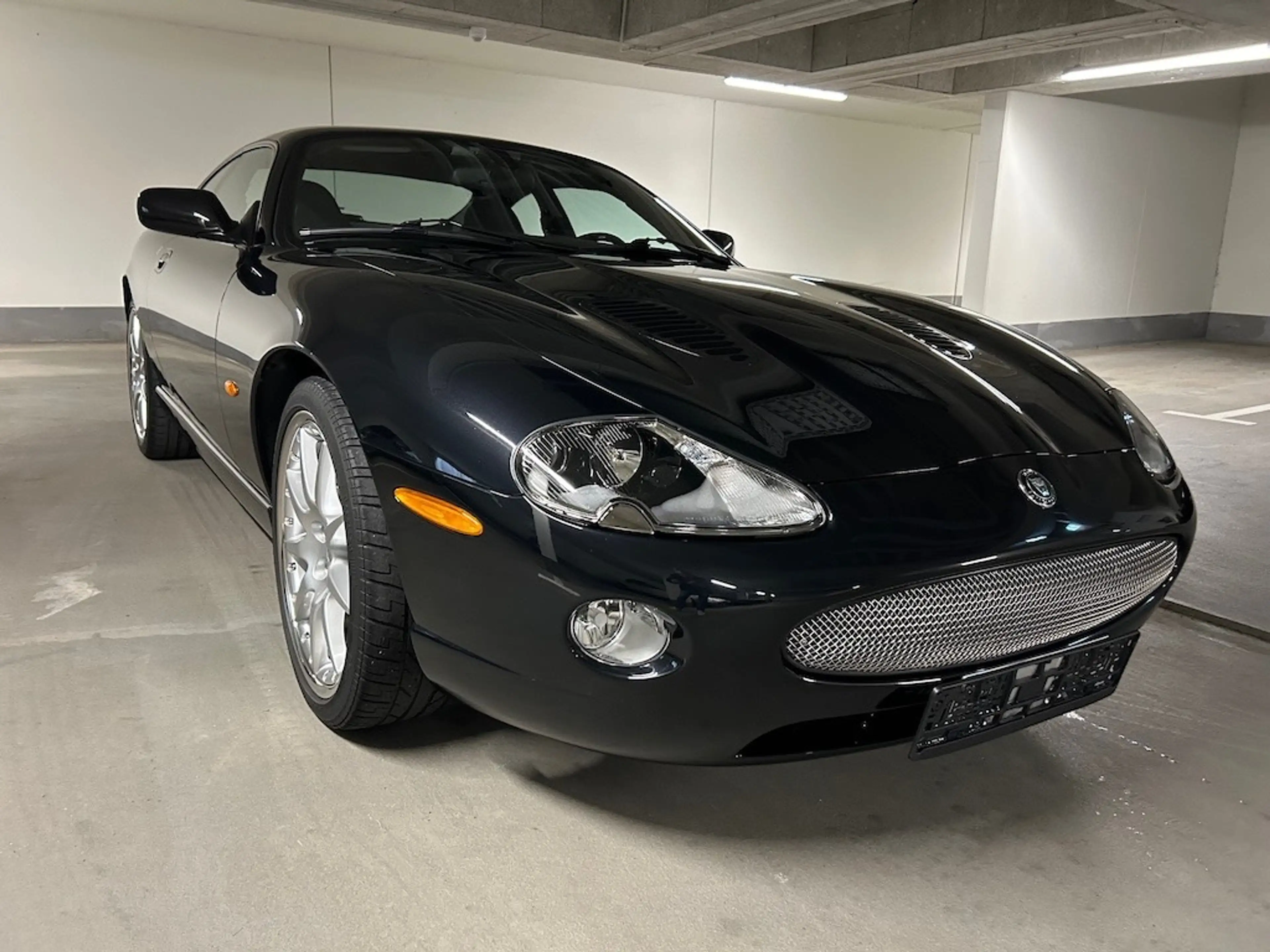 Jaguar XKR XKR 4.2 S/C **Facelift*Sammler**orig. 43`km**TOP — photo 5
