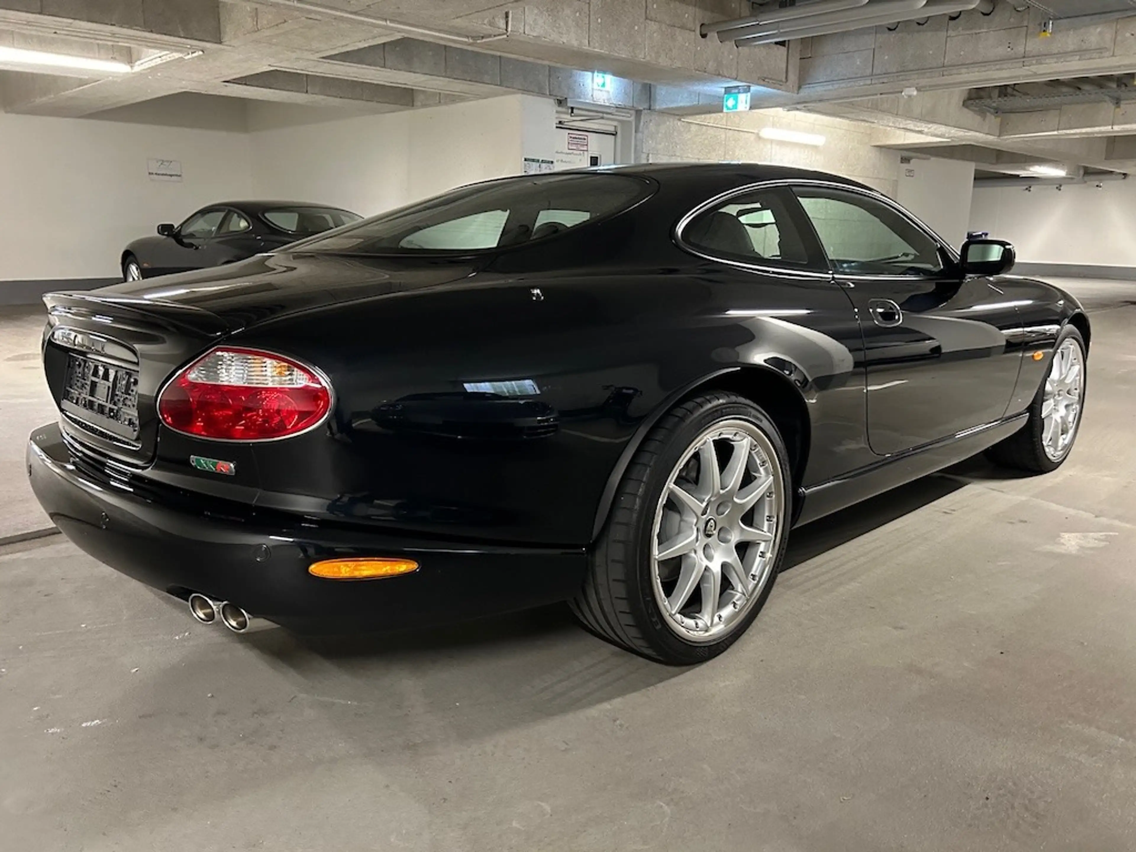 Jaguar XKR XKR 4.2 S/C **Facelift*Sammler**orig. 43`km**TOP — photo 11