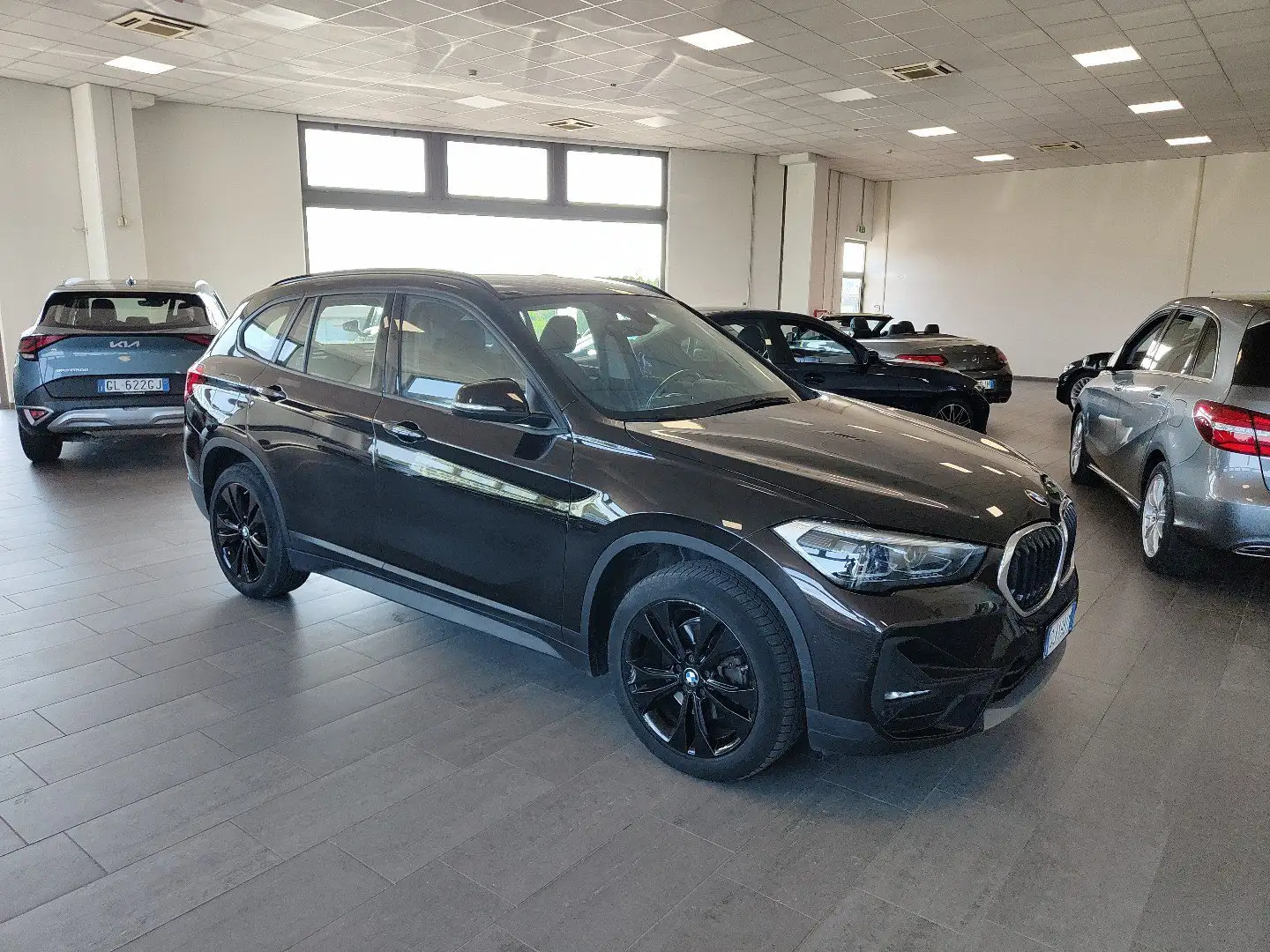 BMW X1 xDrive18d 150cv Auto Navi Cruise Fari LED Cerchi18 Bruin - 2