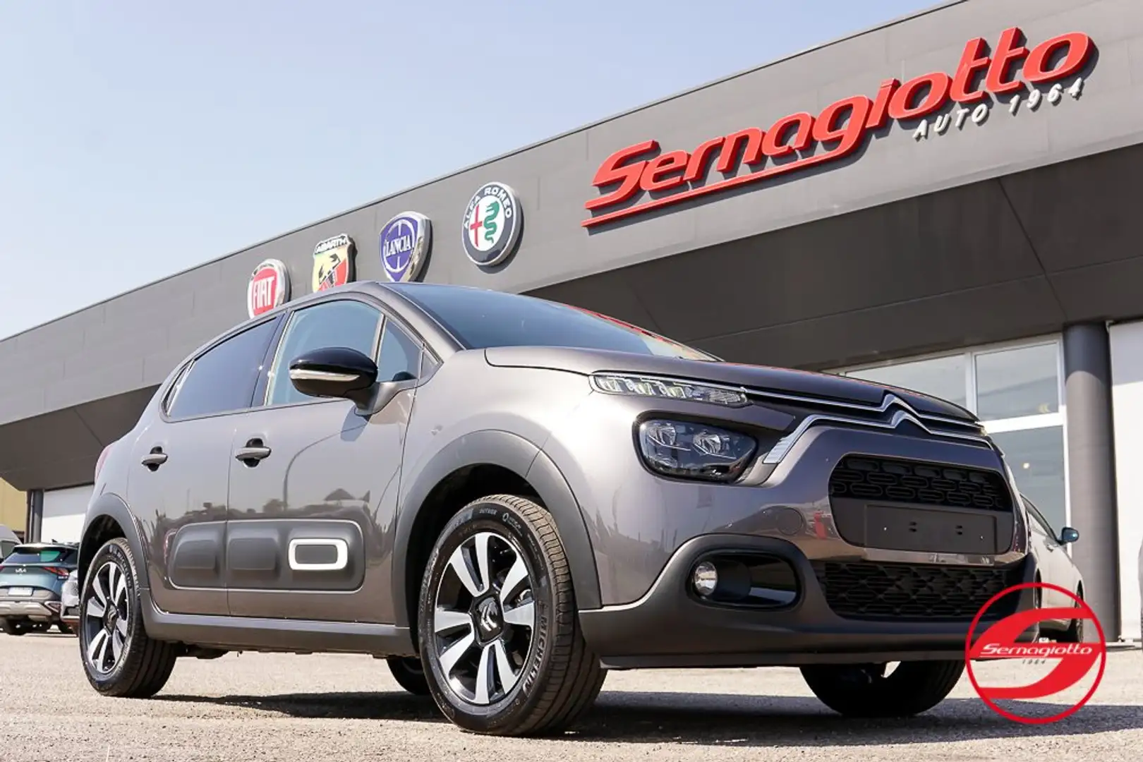Citroen C3 1.2 110cv Puretech Max | NAVI | NEOPATENTATI 2025 Grigio - 1